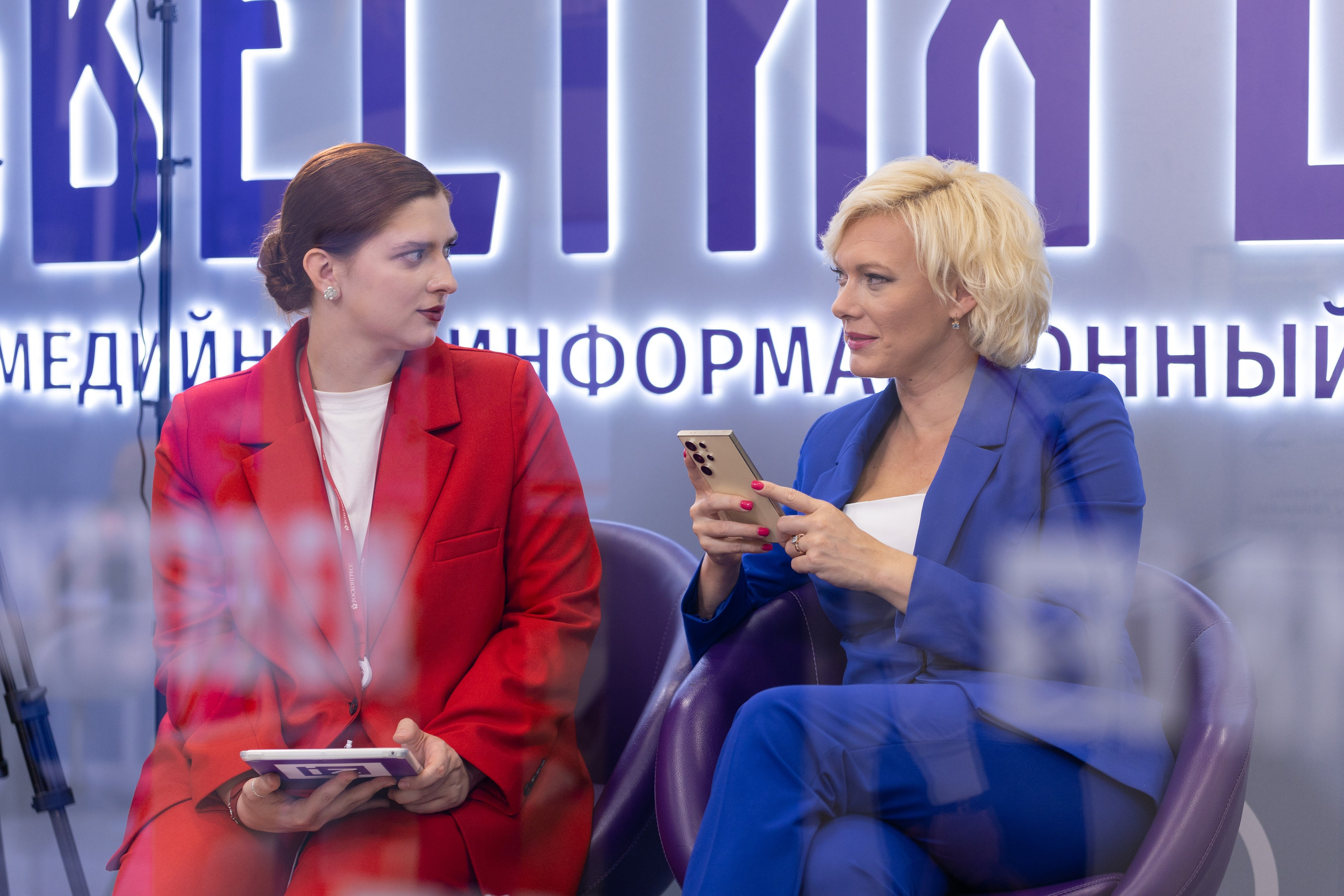 ВЭФ 2025. Олег Катакинов| Репортажный фотограф в городе у моря (Владивосток)