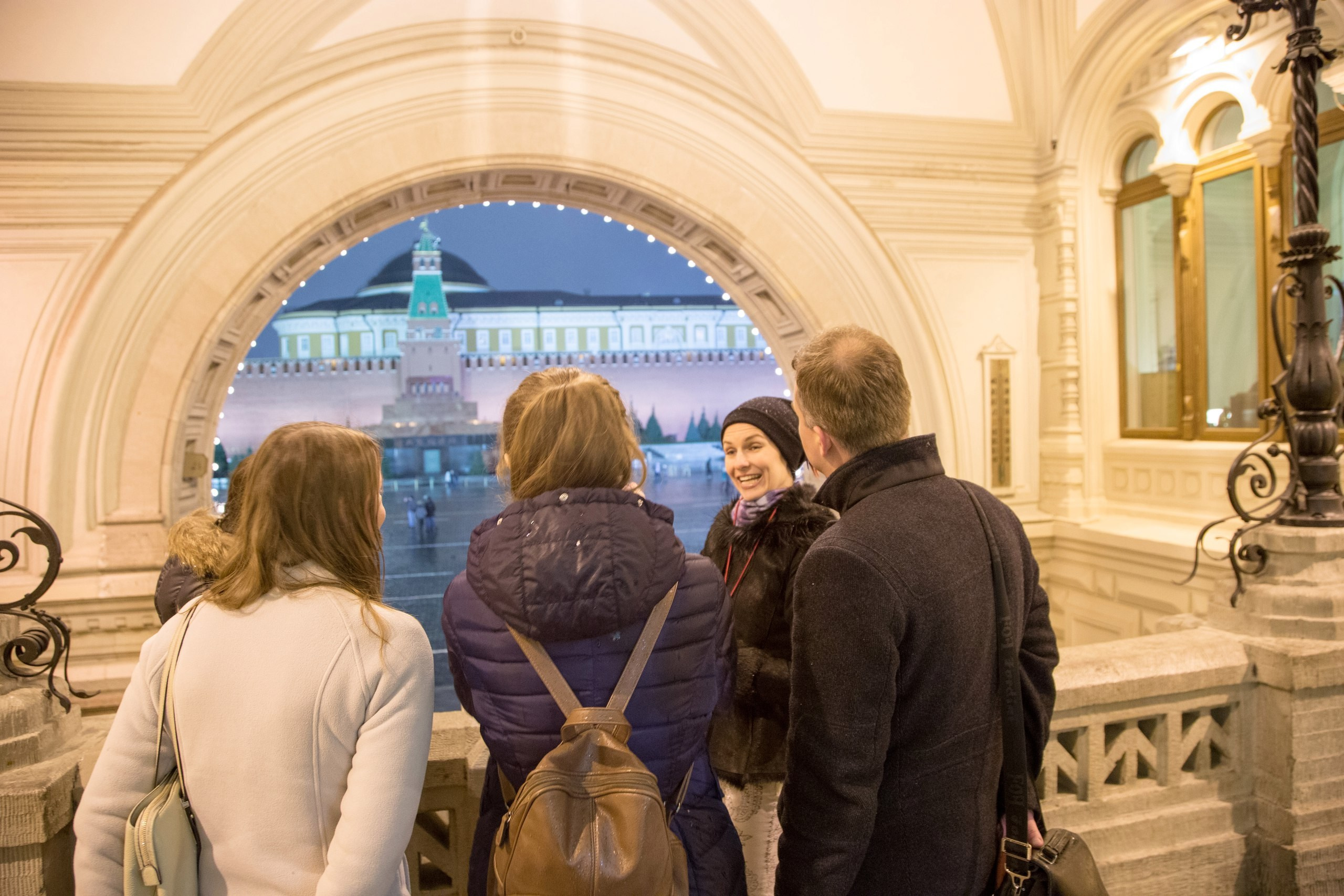 Экскурсия-квест на английском языке | 24.03.2017. Галерея Фантим