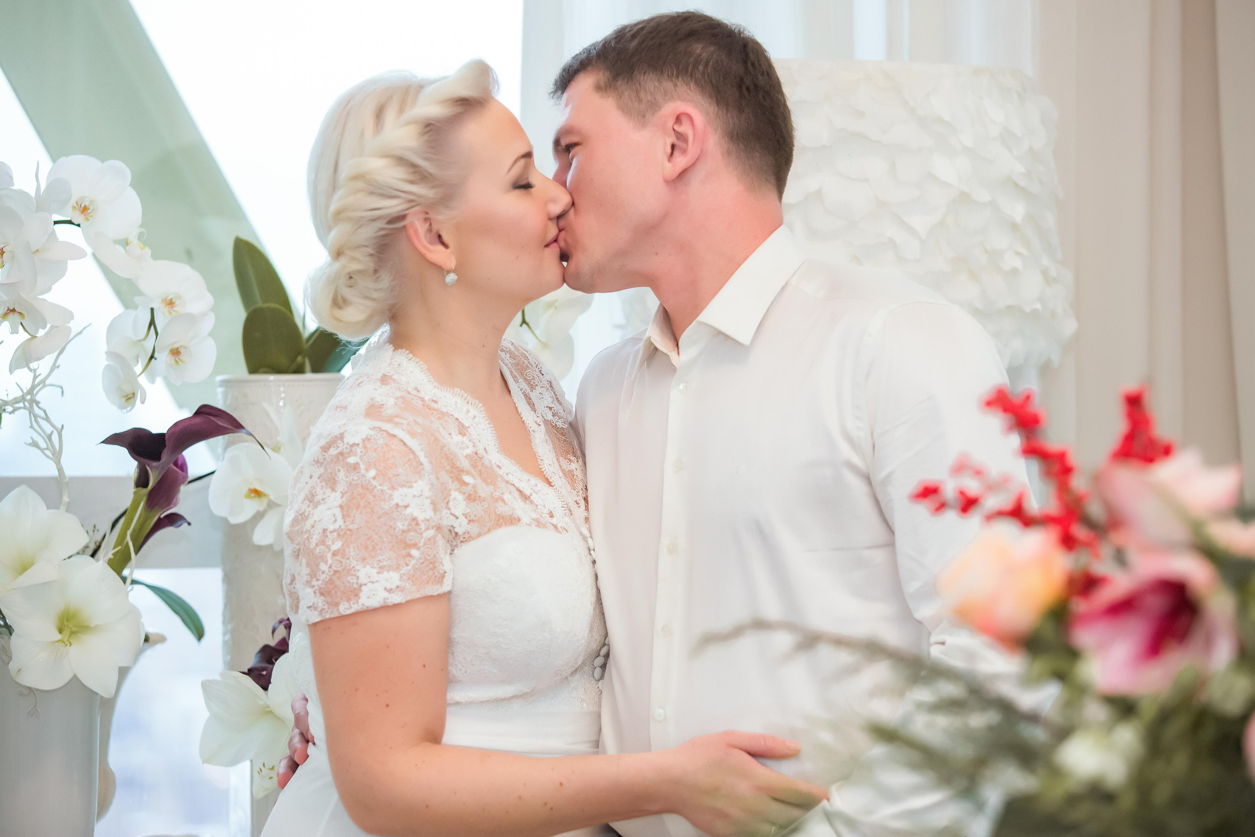 Свадебная фотосессия в ресторане Romantic в Москве