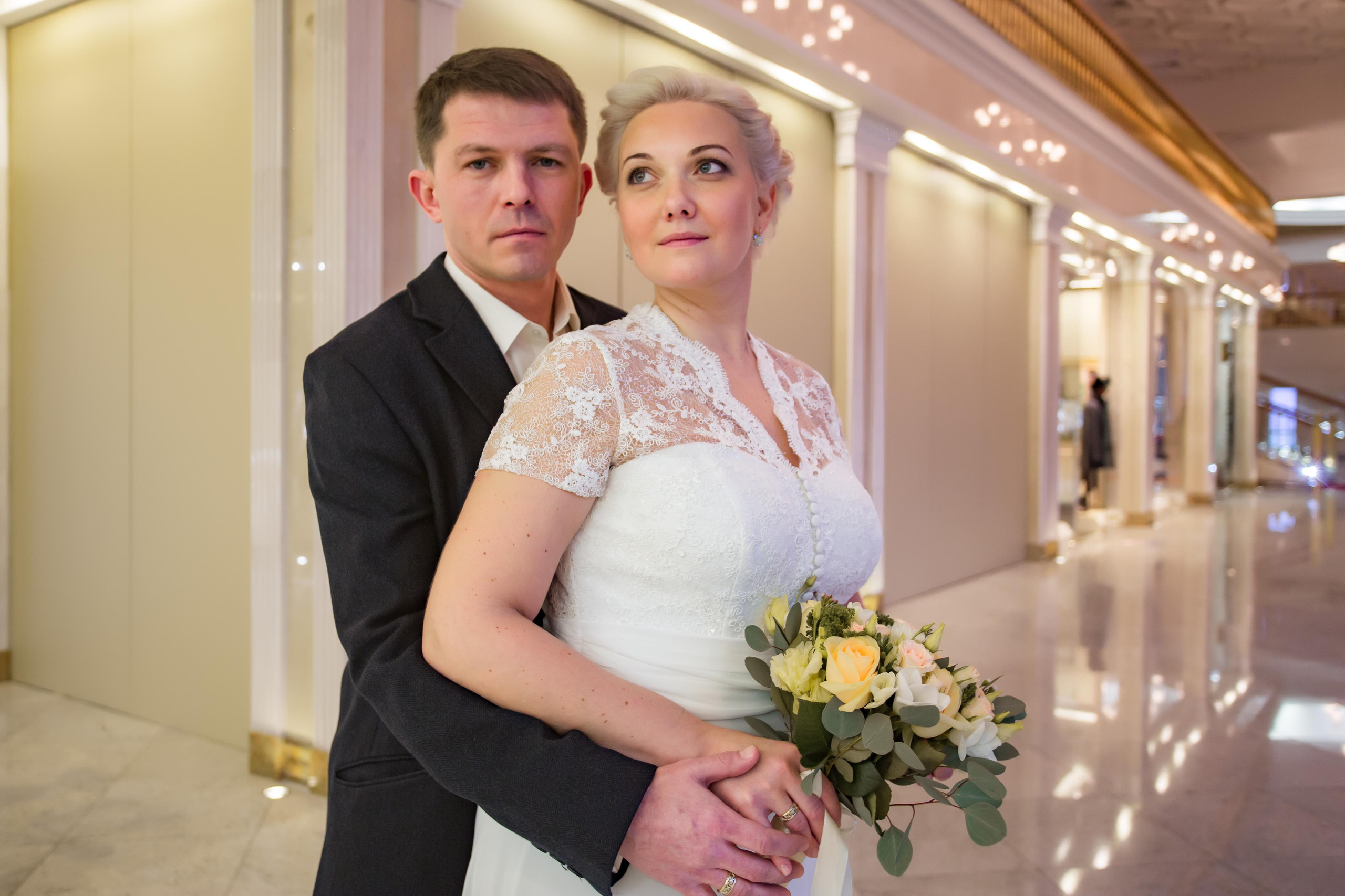 Свадебная фотосессия в ресторане Romantic в Москве