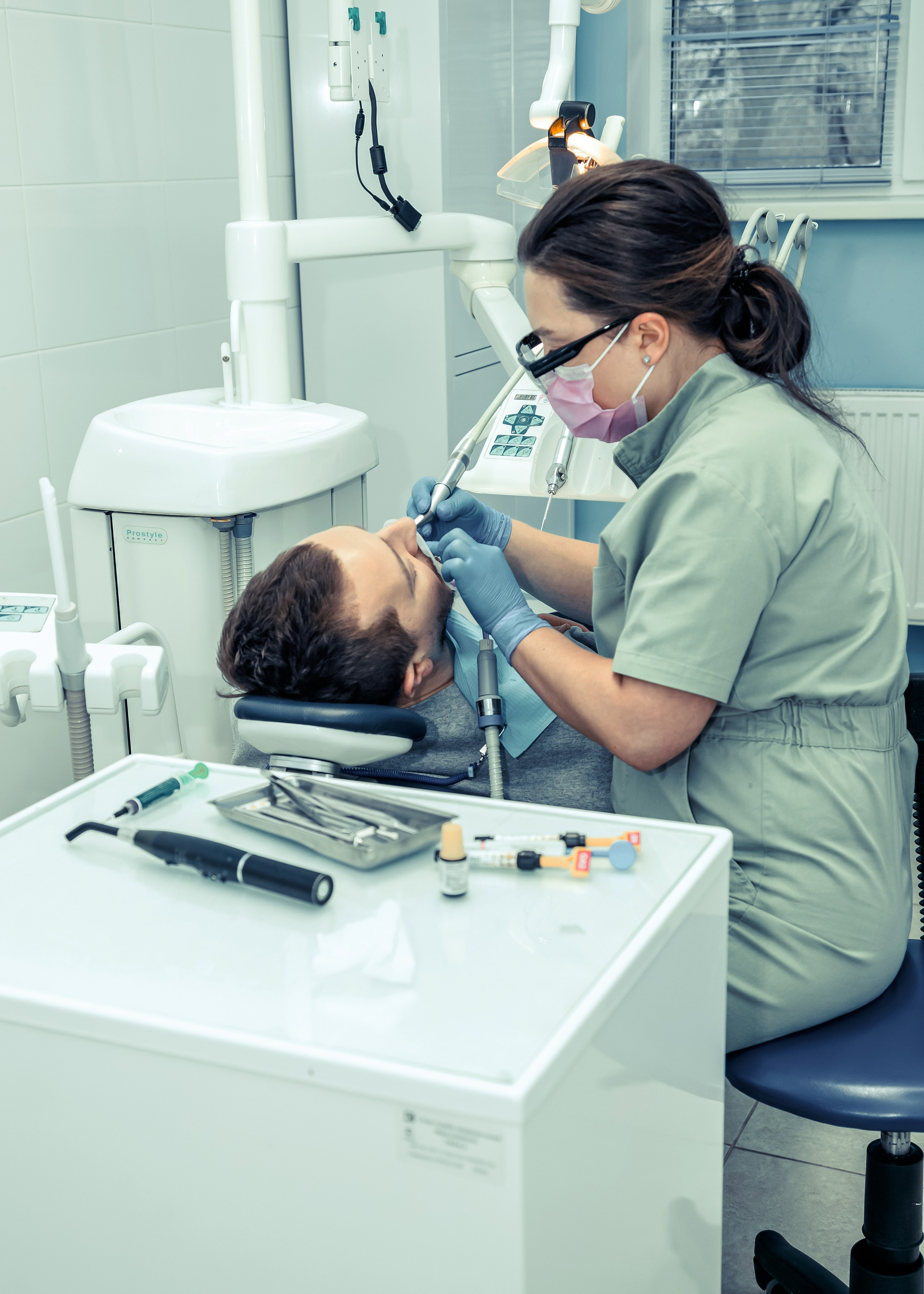 Стоматолог — Ортодонт