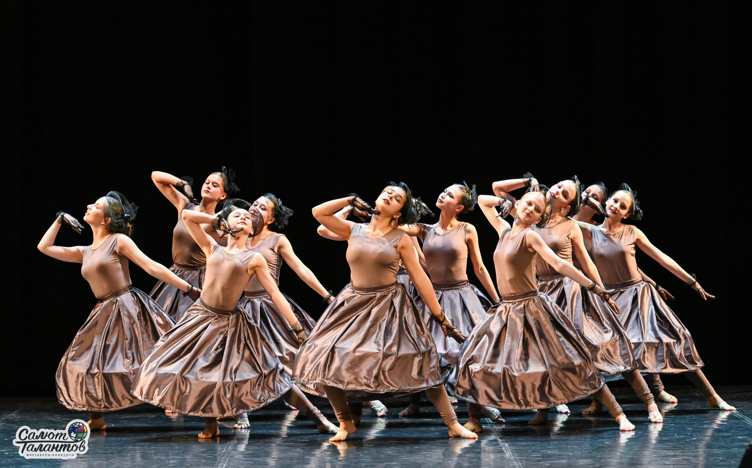 31.10.2024 6-й Международный Творческий Фестиваль-Конкурс «СЕРДЦЕ УРАЛА» г. Екб. Медиастудия Фото Концепт