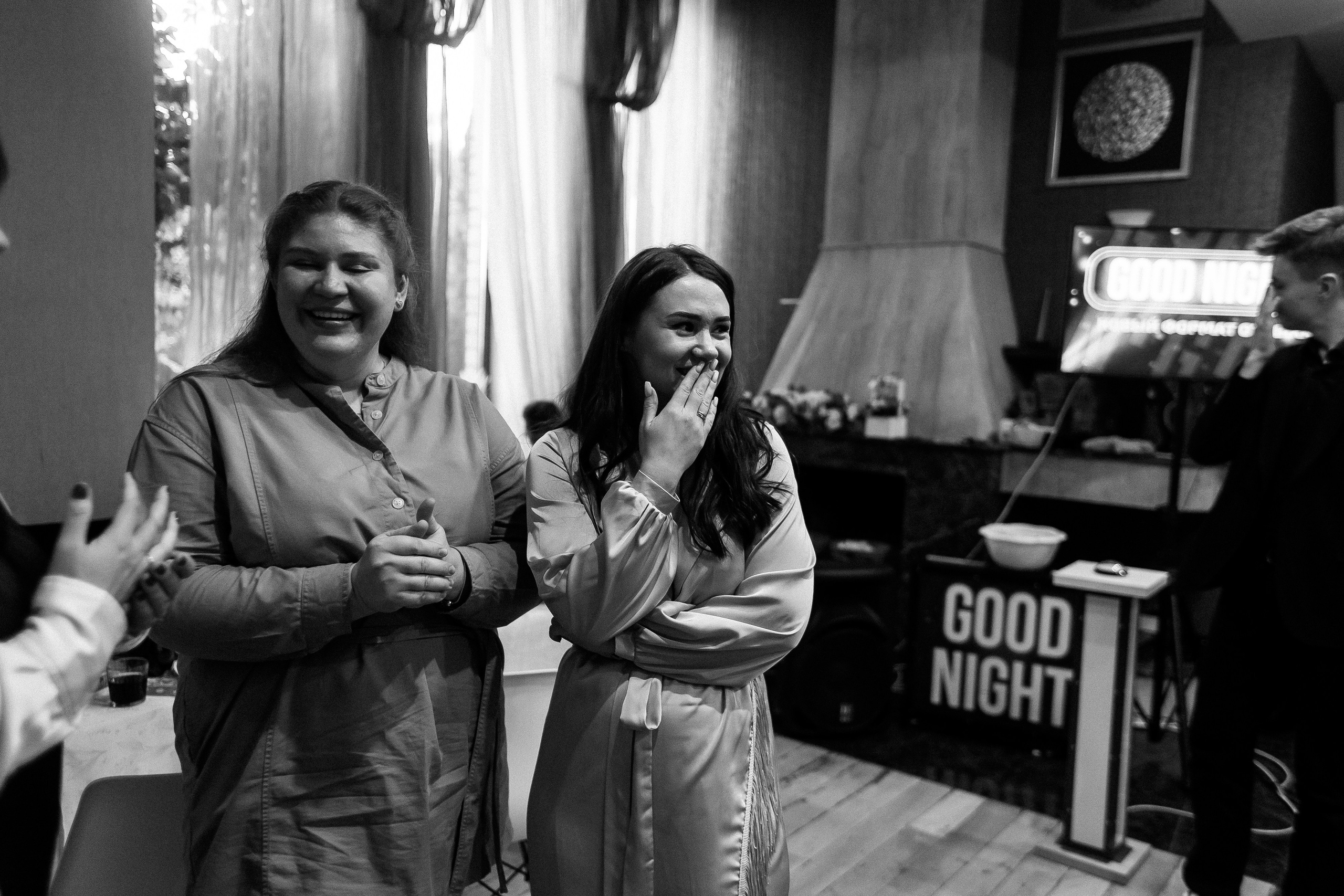 Мероприятие в кругу друзей — гуд найт шоу. Свадебный фотограф в Нижнем Новгороде Генеральская Ира