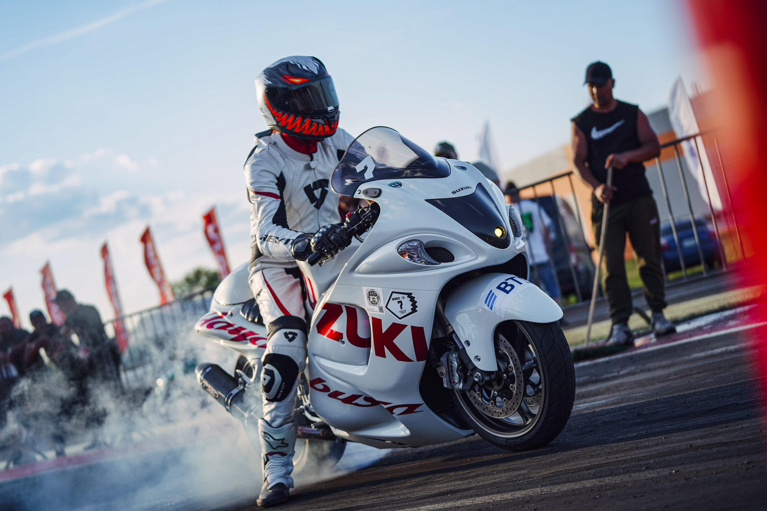 1 этап. Автомобильный фотограф Шакая Кирилл