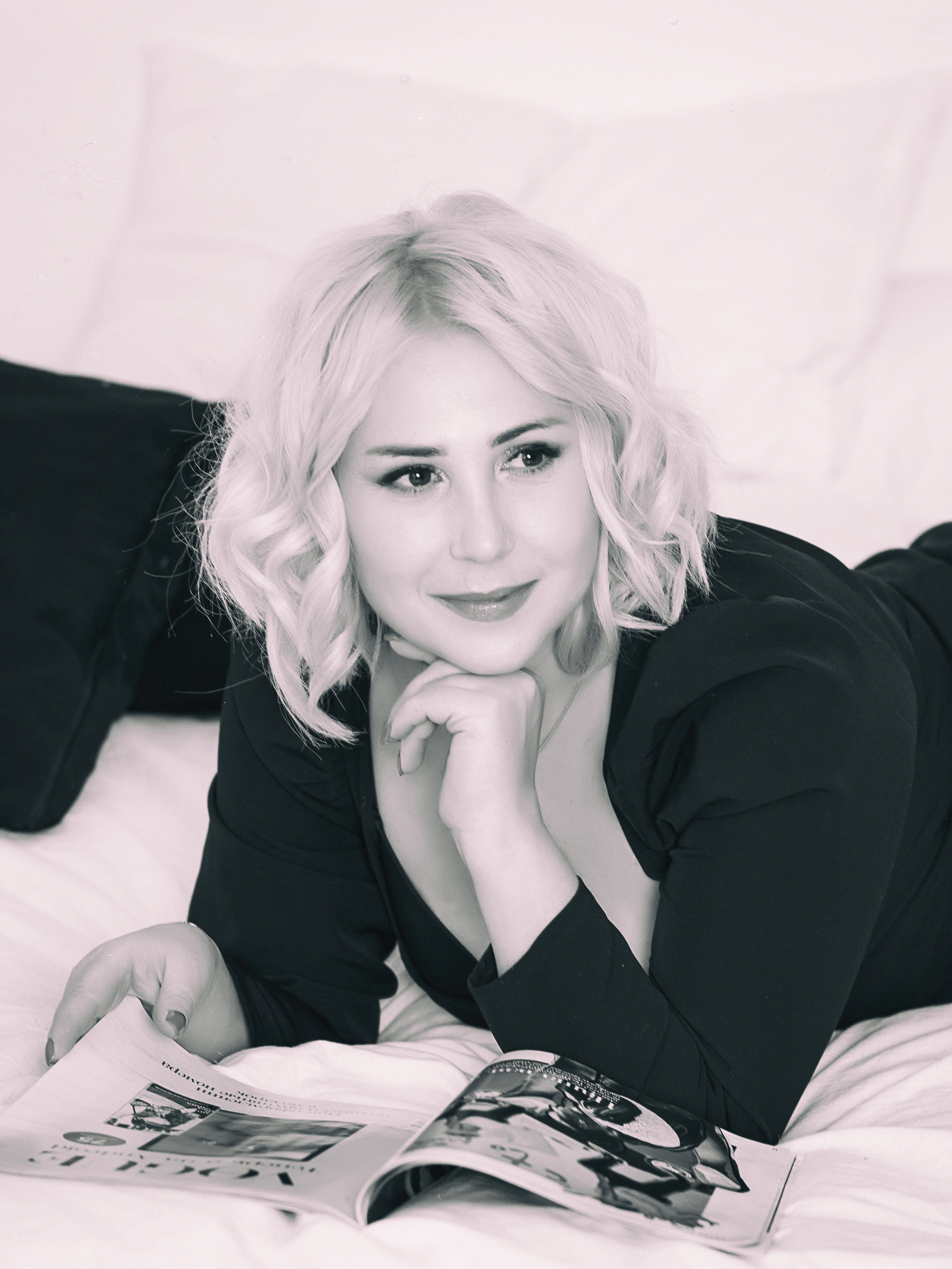 фотограф Севастополь, фотограф в Севастополе, фотосессия в Севастополе, портретная фотосессия, женский портрет, фотосессия к 8 марта, фотосессия для девушки, фотосессия в студии, студийная фотосессия, индивидуальная фотосессия, услуги фотографа Севастополь, фотосессия Севастополь цена, стоимость фотосессии в Севастополе