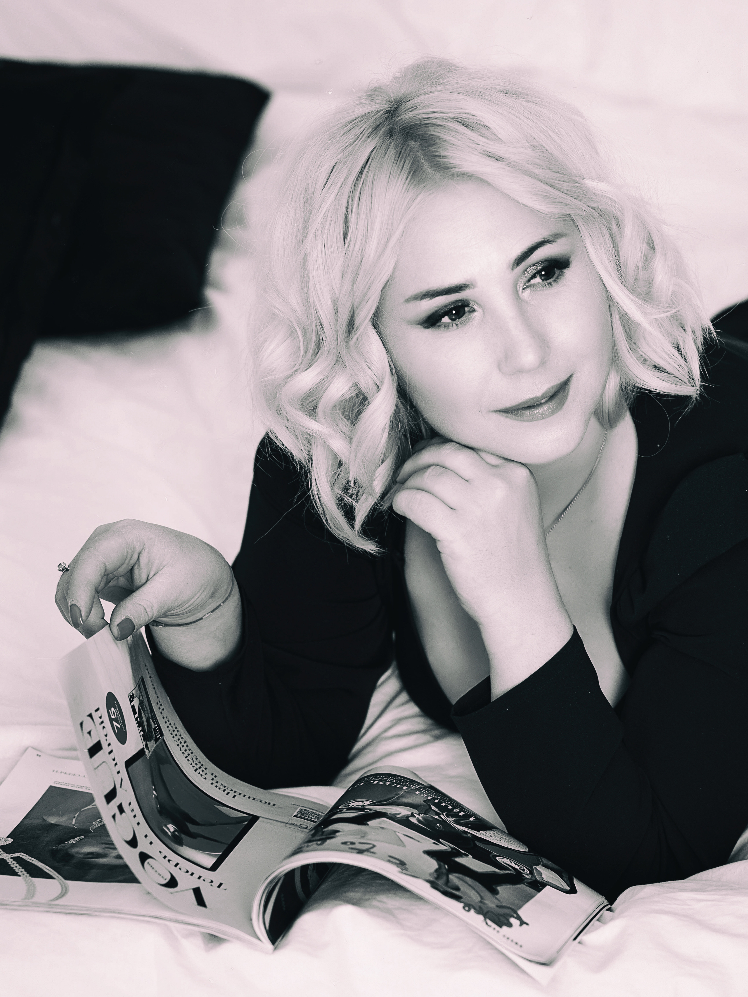 фотограф Севастополь, фотограф в Севастополе, фотосессия в Севастополе, портретная фотосессия, женский портрет, фотосессия к 8 марта, фотосессия для девушки, фотосессия в студии, студийная фотосессия, индивидуальная фотосессия, услуги фотографа Севастополь, фотосессия Севастополь цена, стоимость фотосессии в Севастополе