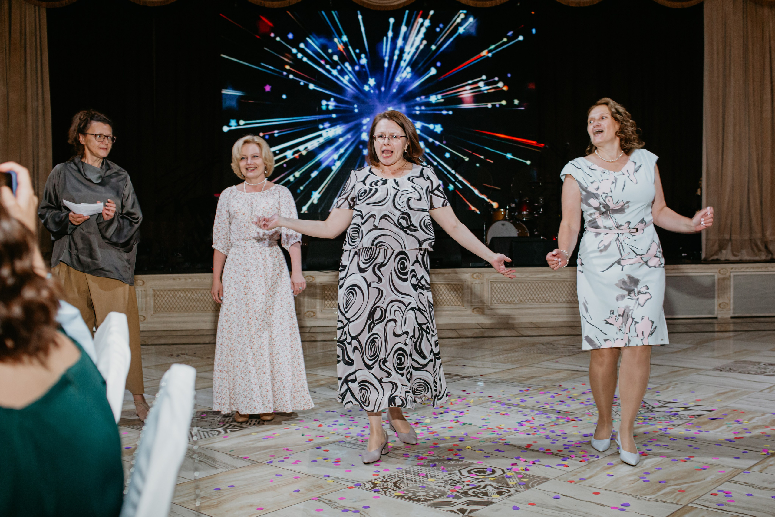 Выпускной. 11 лицей. Фотограф в Челябинске Ополихина Анна