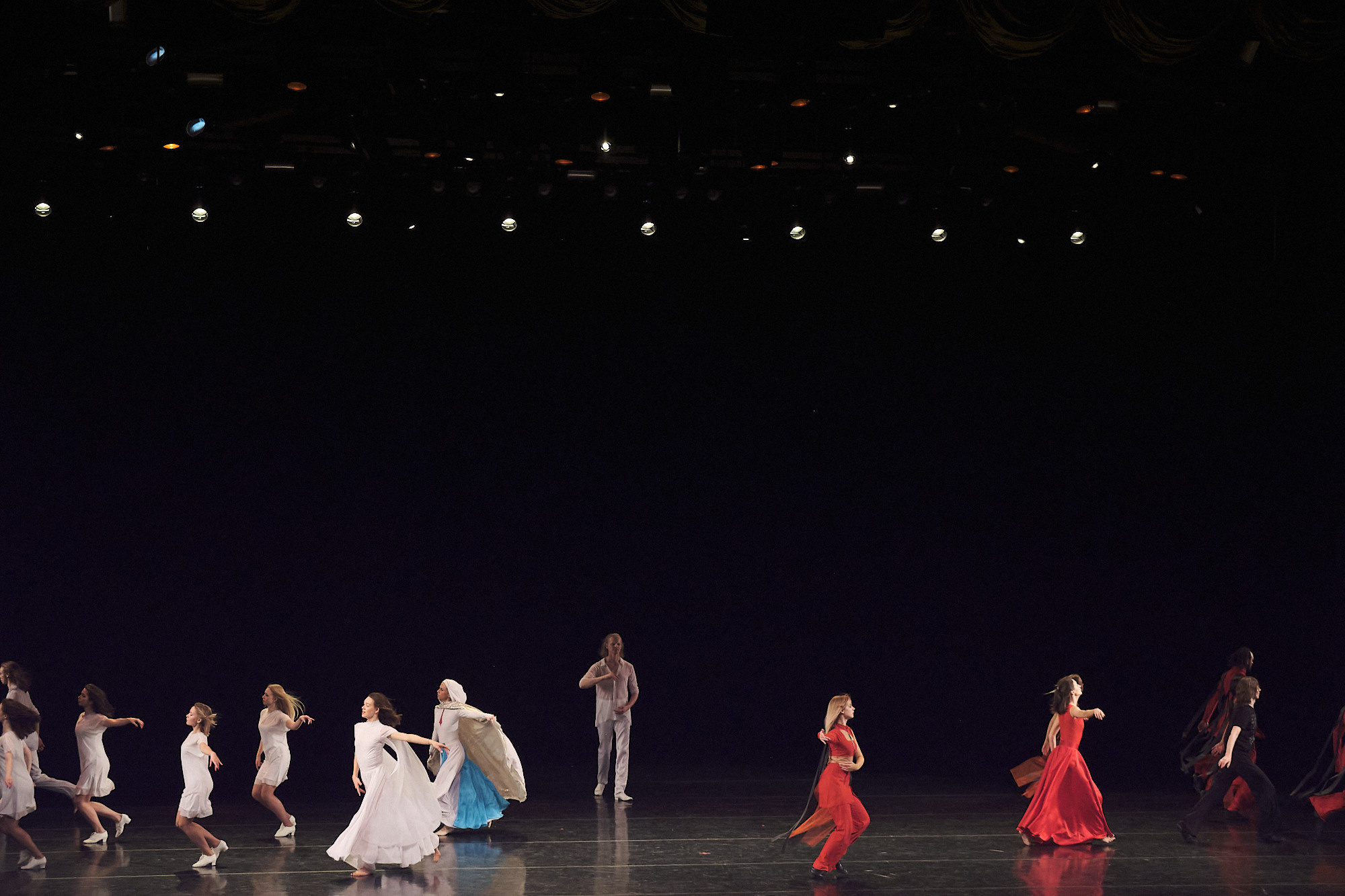 Узники времени, Свободный балет Терешкина