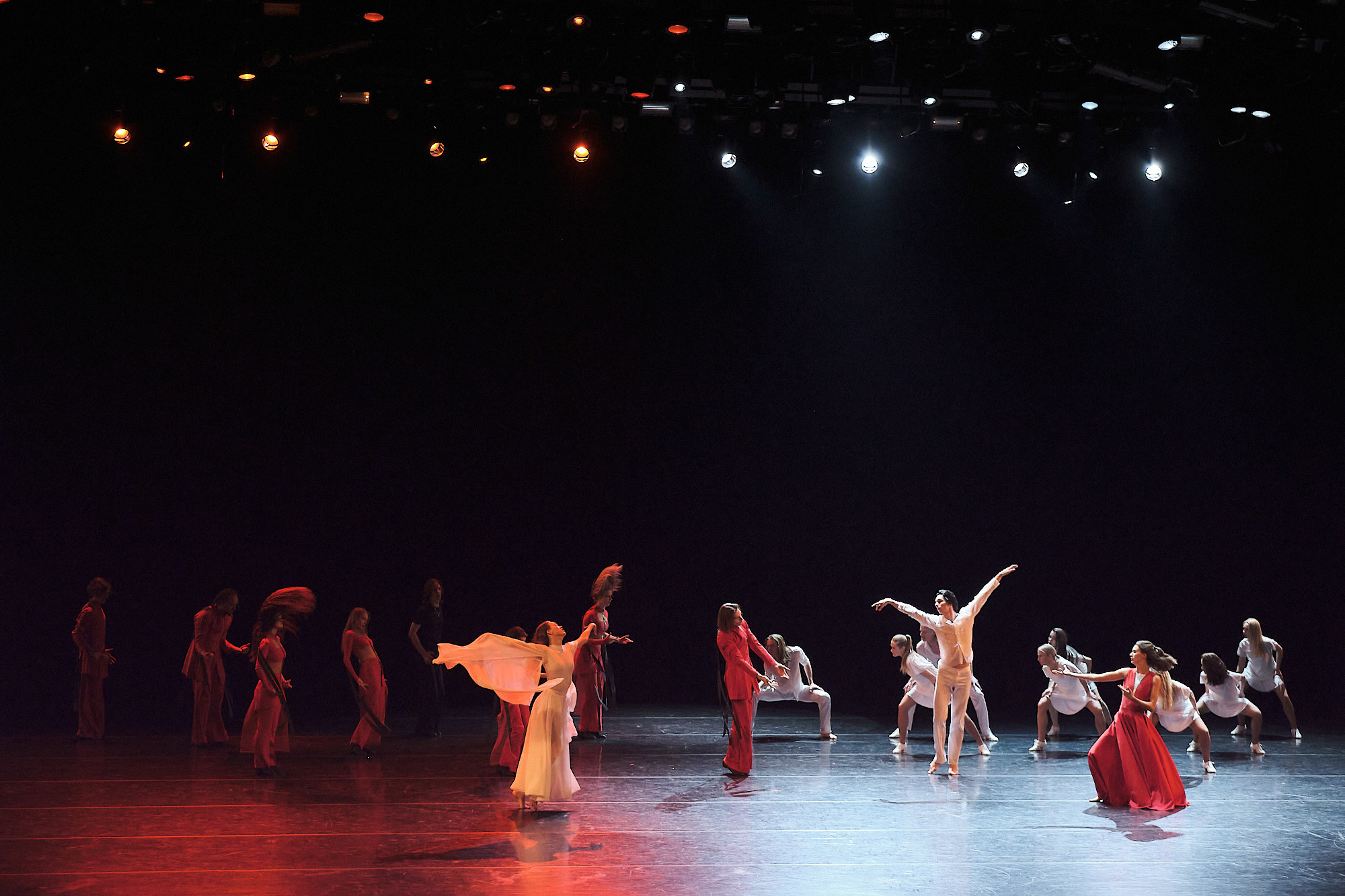 Узники времени, Свободный балет Терешкина