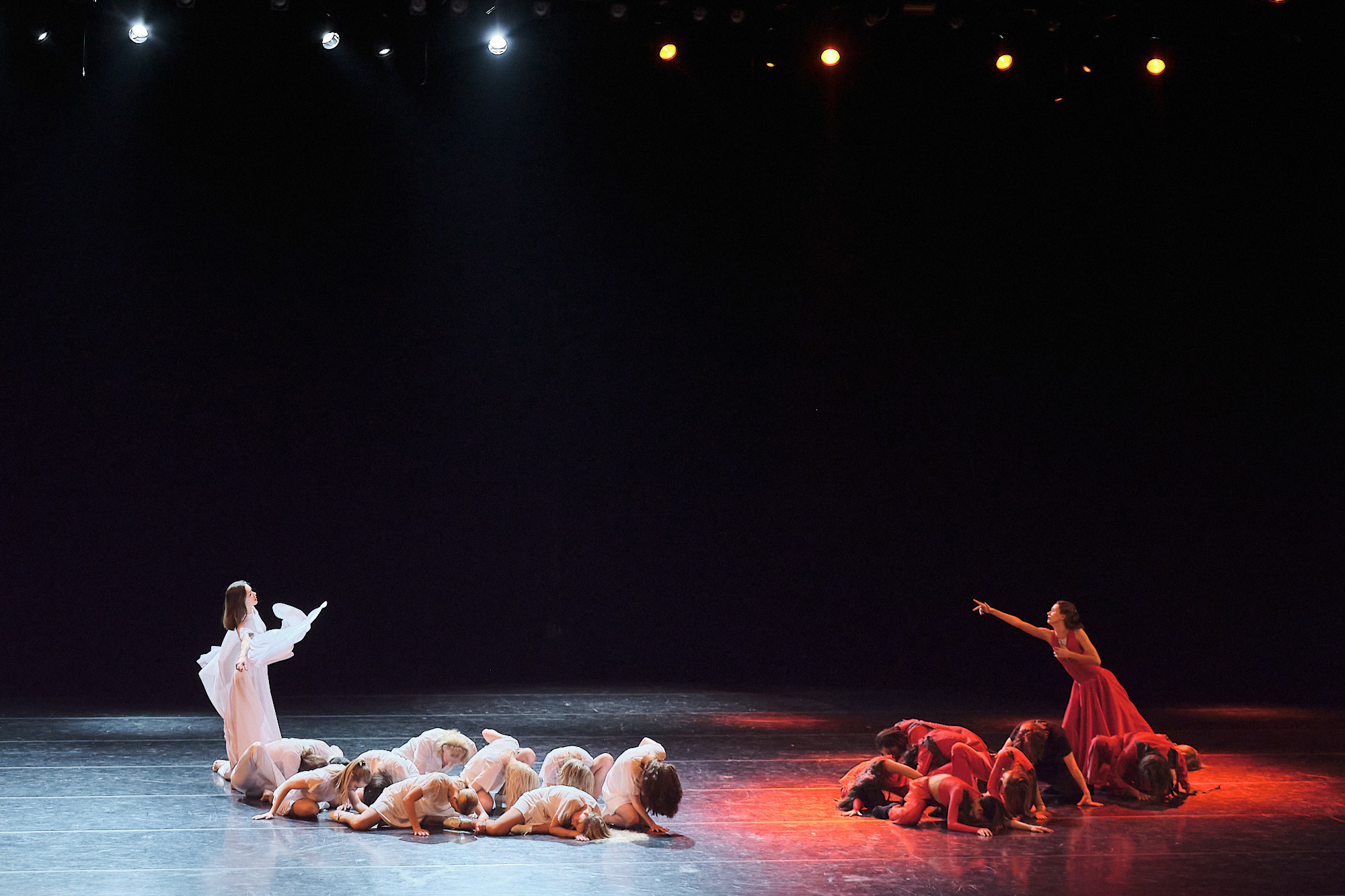 Узники времени, Свободный балет Терешкина