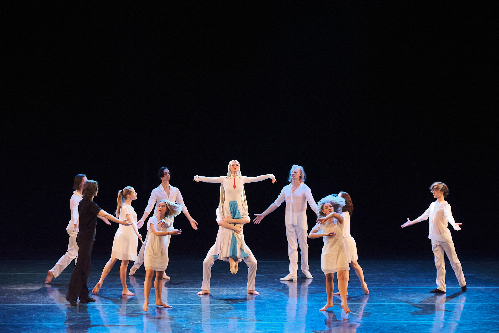 Узники времени, Свободный балет Терешкина