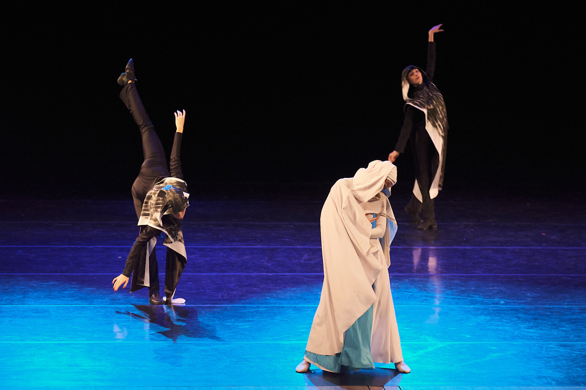 Узники времени, Свободный балет Терешкина