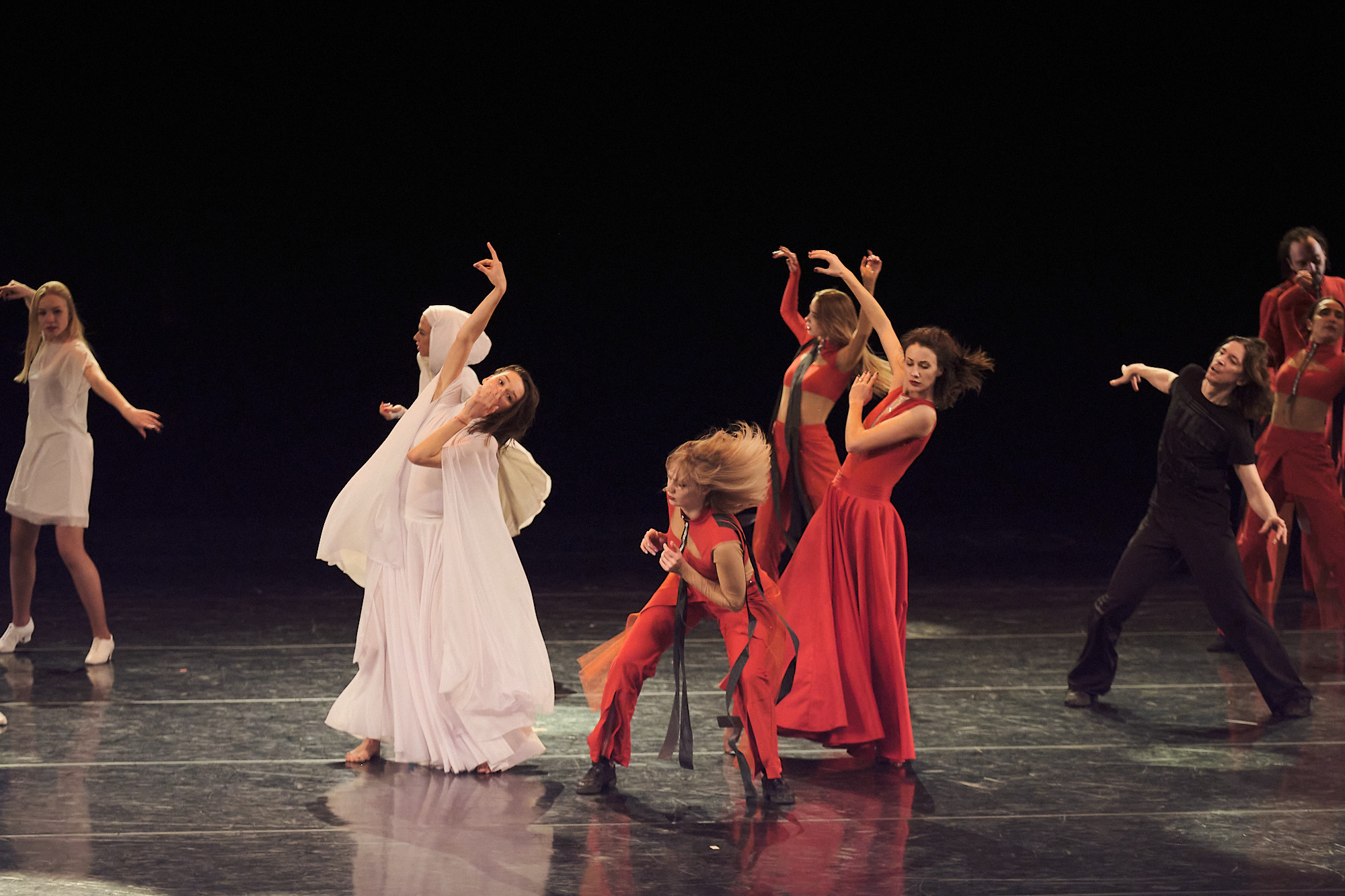 Узники времени, Свободный балет Терешкина