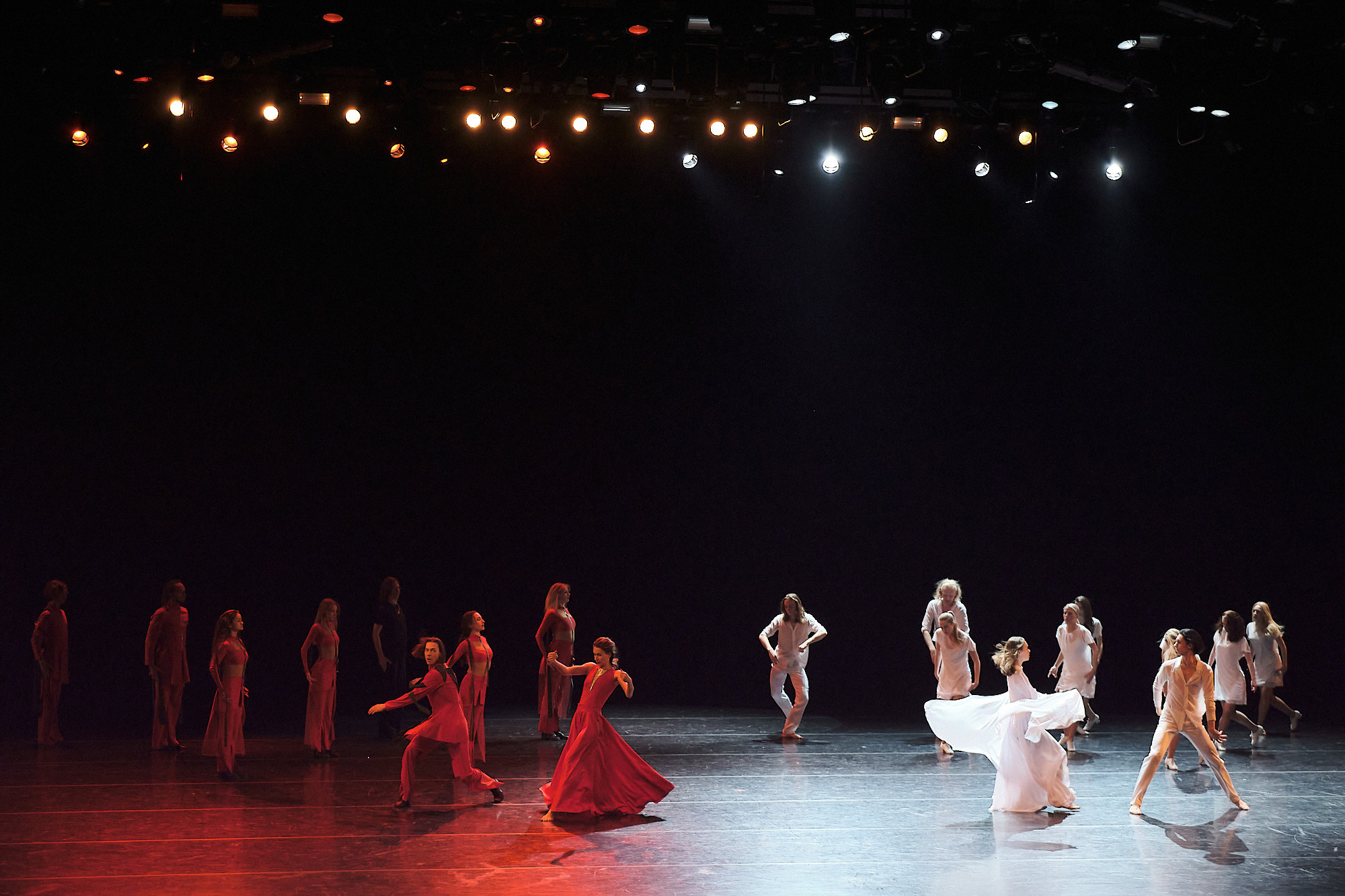 Узники времени, Свободный балет Терешкина