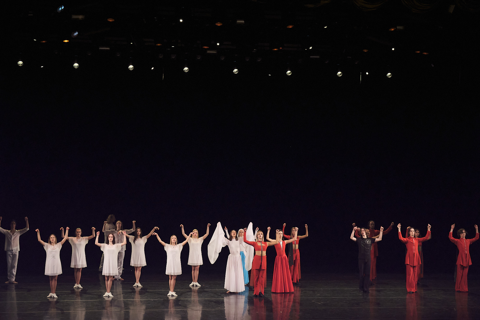 Узники времени, Свободный балет Терешкина