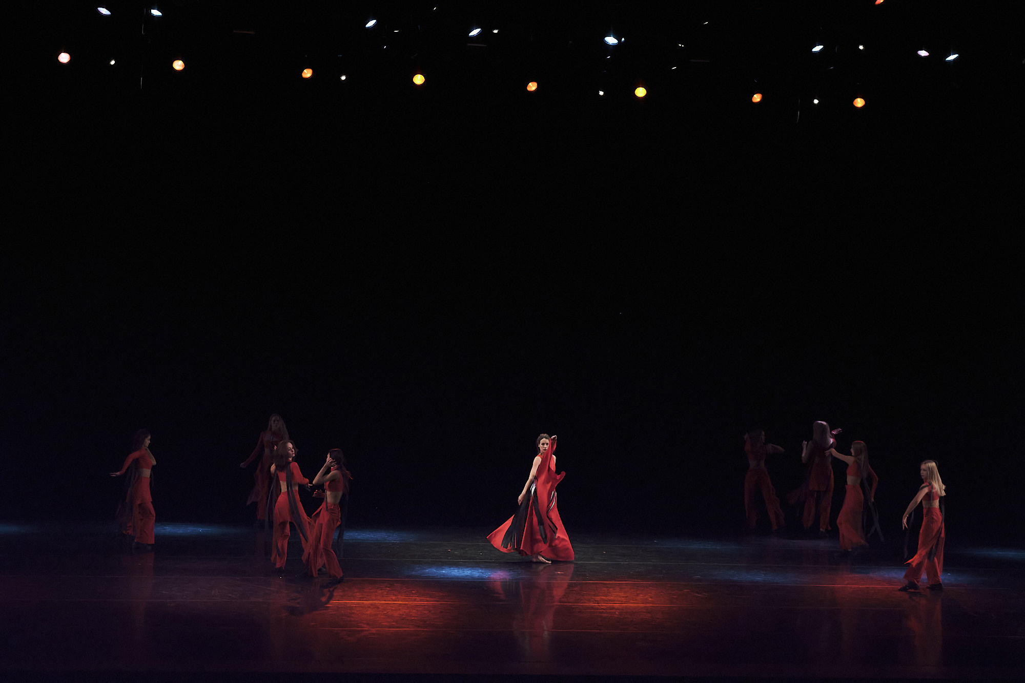 Узники времени, Свободный балет Терешкина