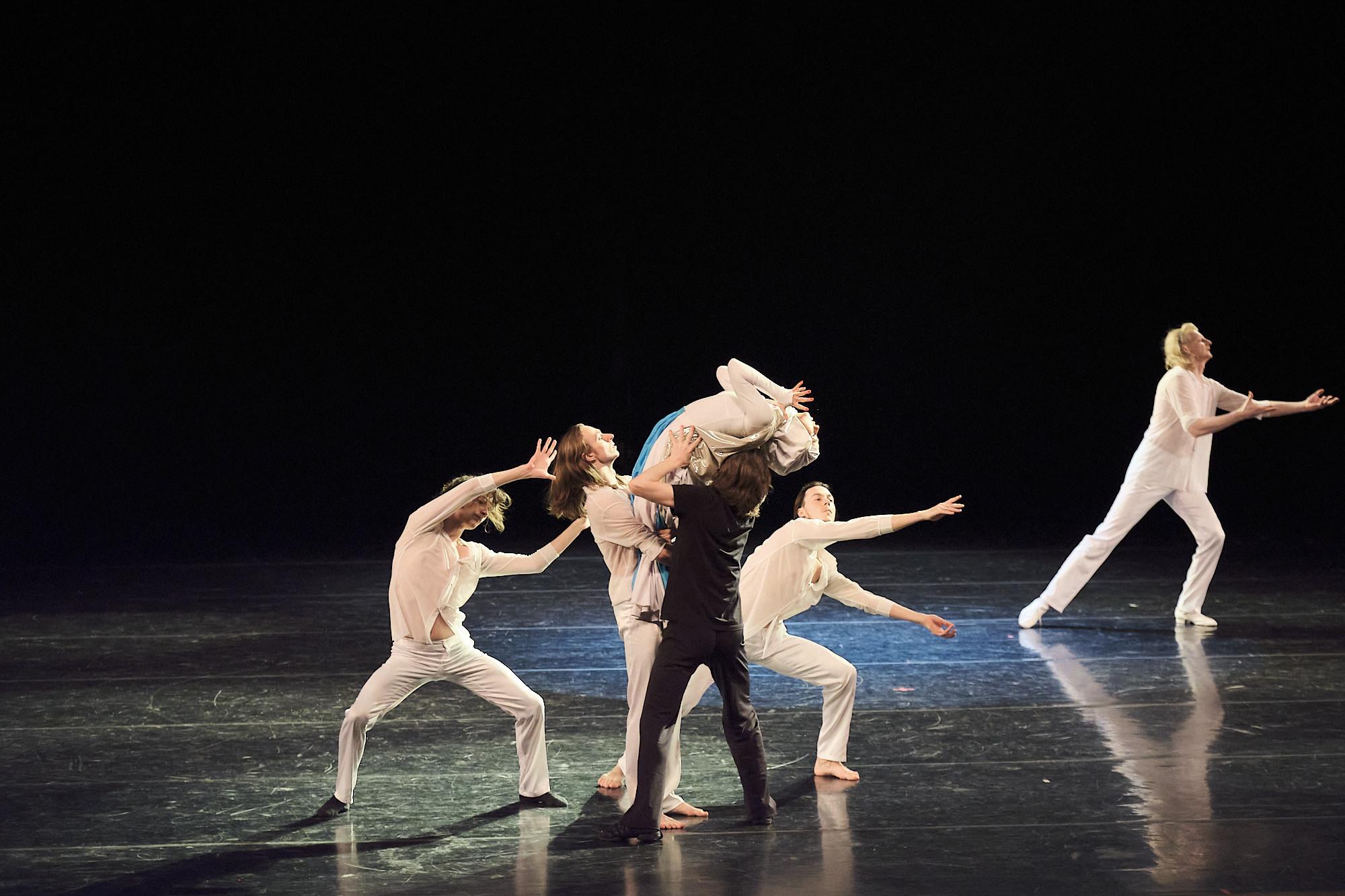 Узники времени, Свободный балет Терешкина