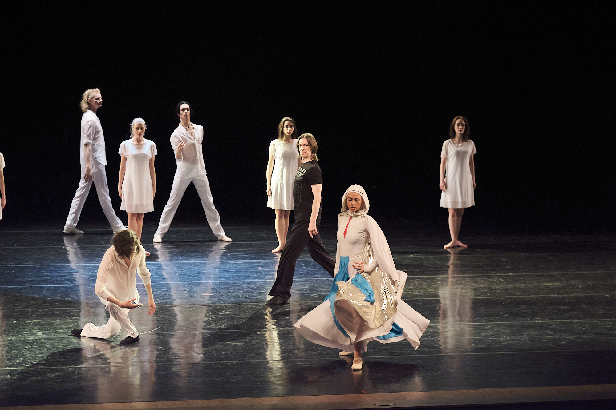 Узники времени, Свободный балет Терешкина