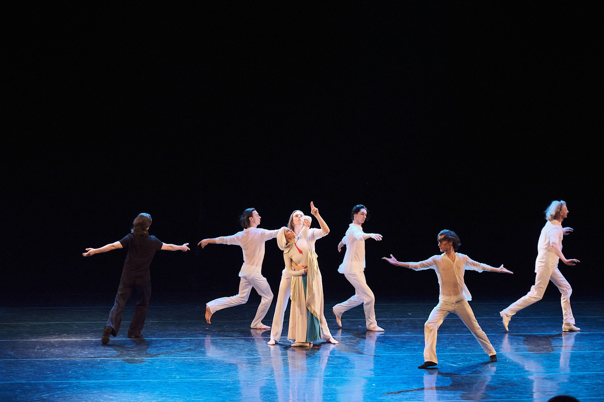 Узники времени, Свободный балет Терешкина