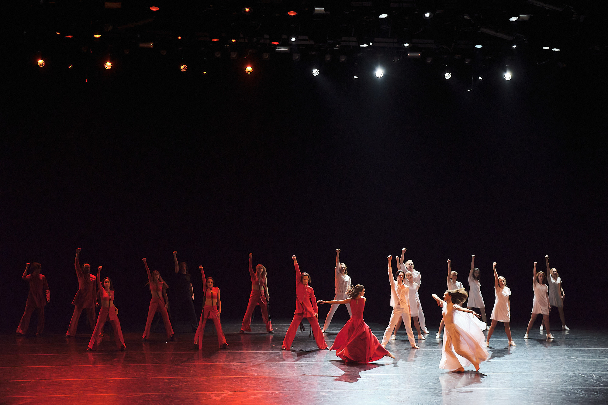 Узники времени, Свободный балет Терешкина