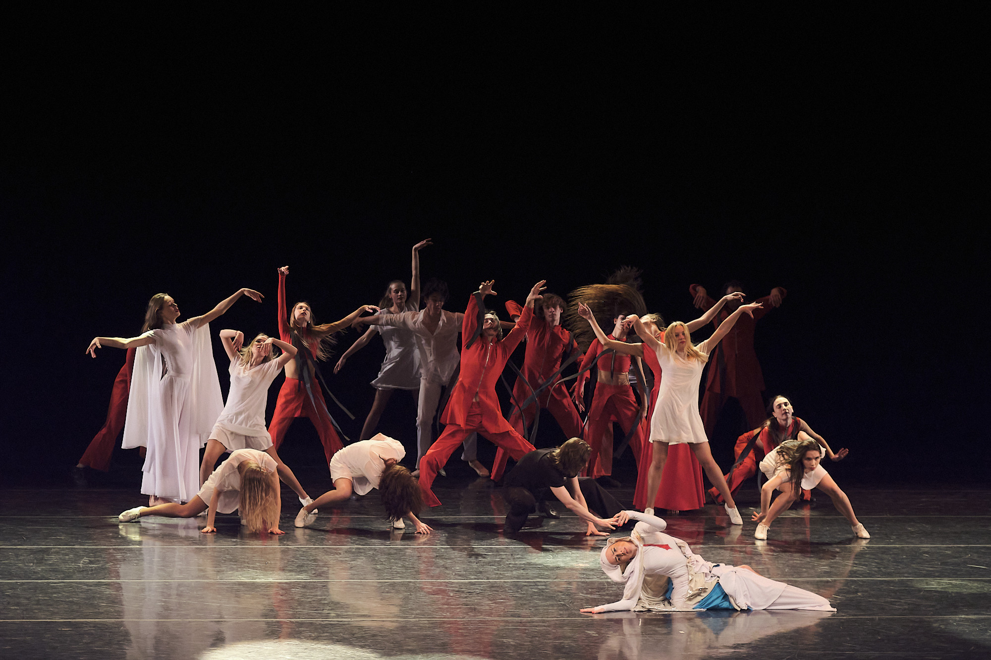 Узники времени, Свободный балет Терешкина