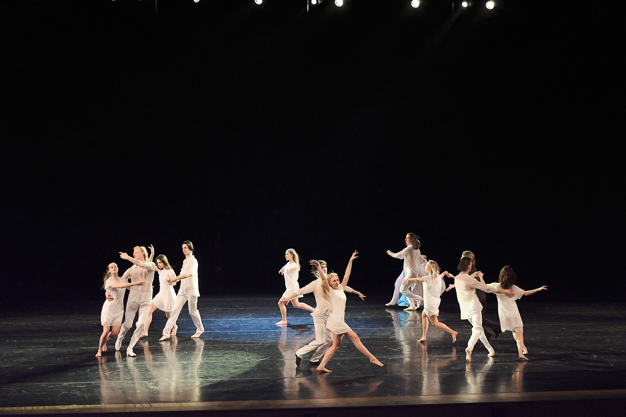 Узники времени, Свободный балет Терешкина