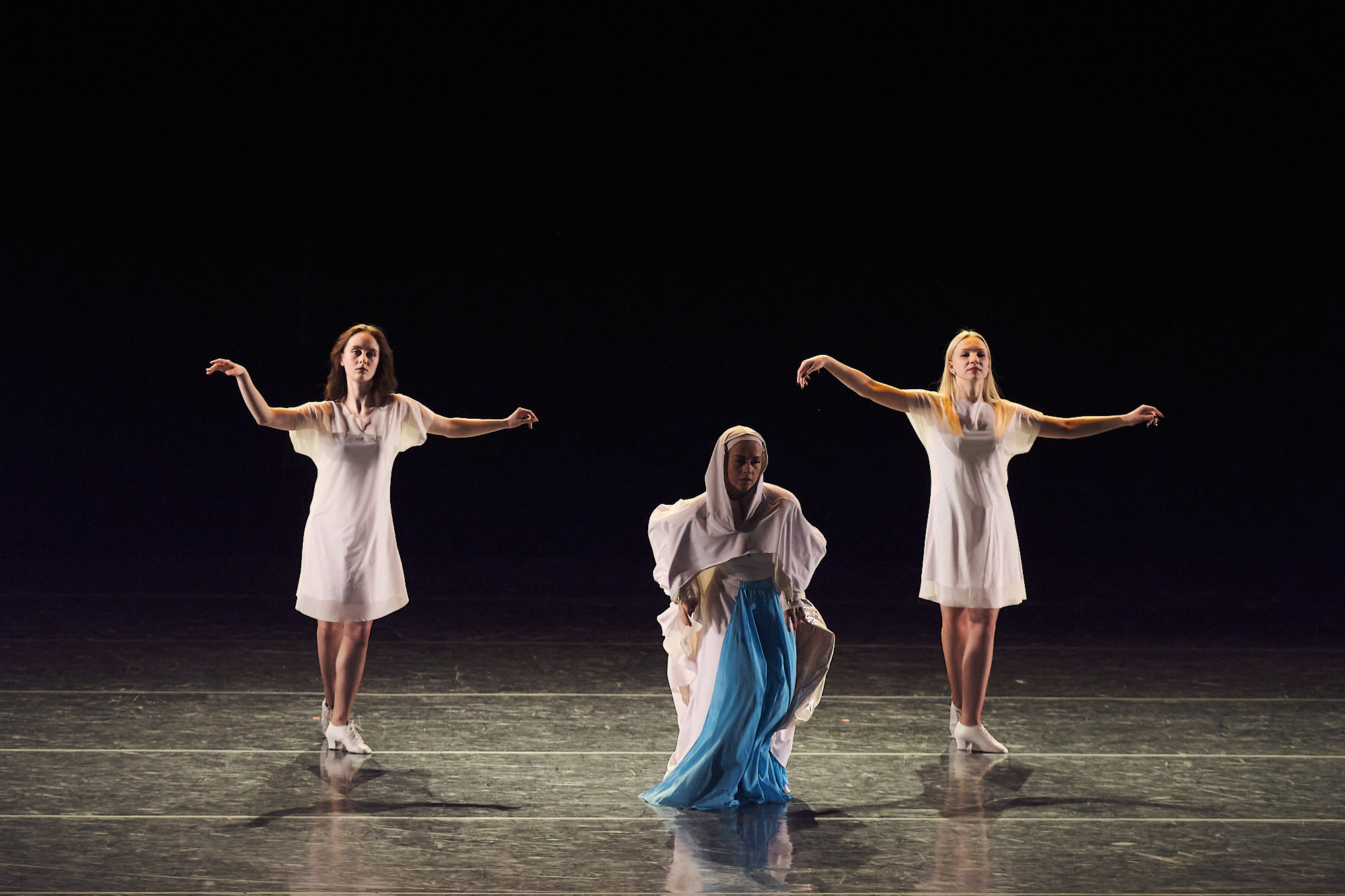 Узники времени, Свободный балет Терешкина