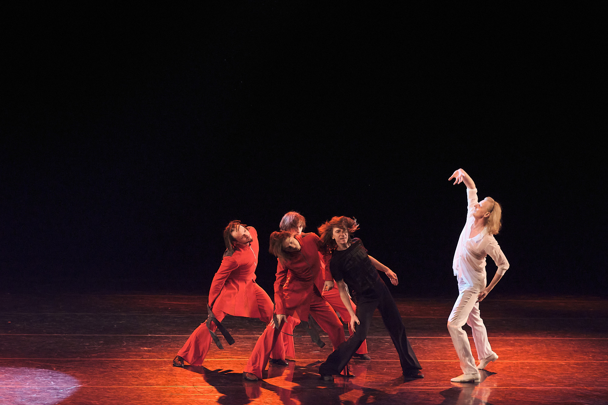 Узники времени, Свободный балет Терешкина