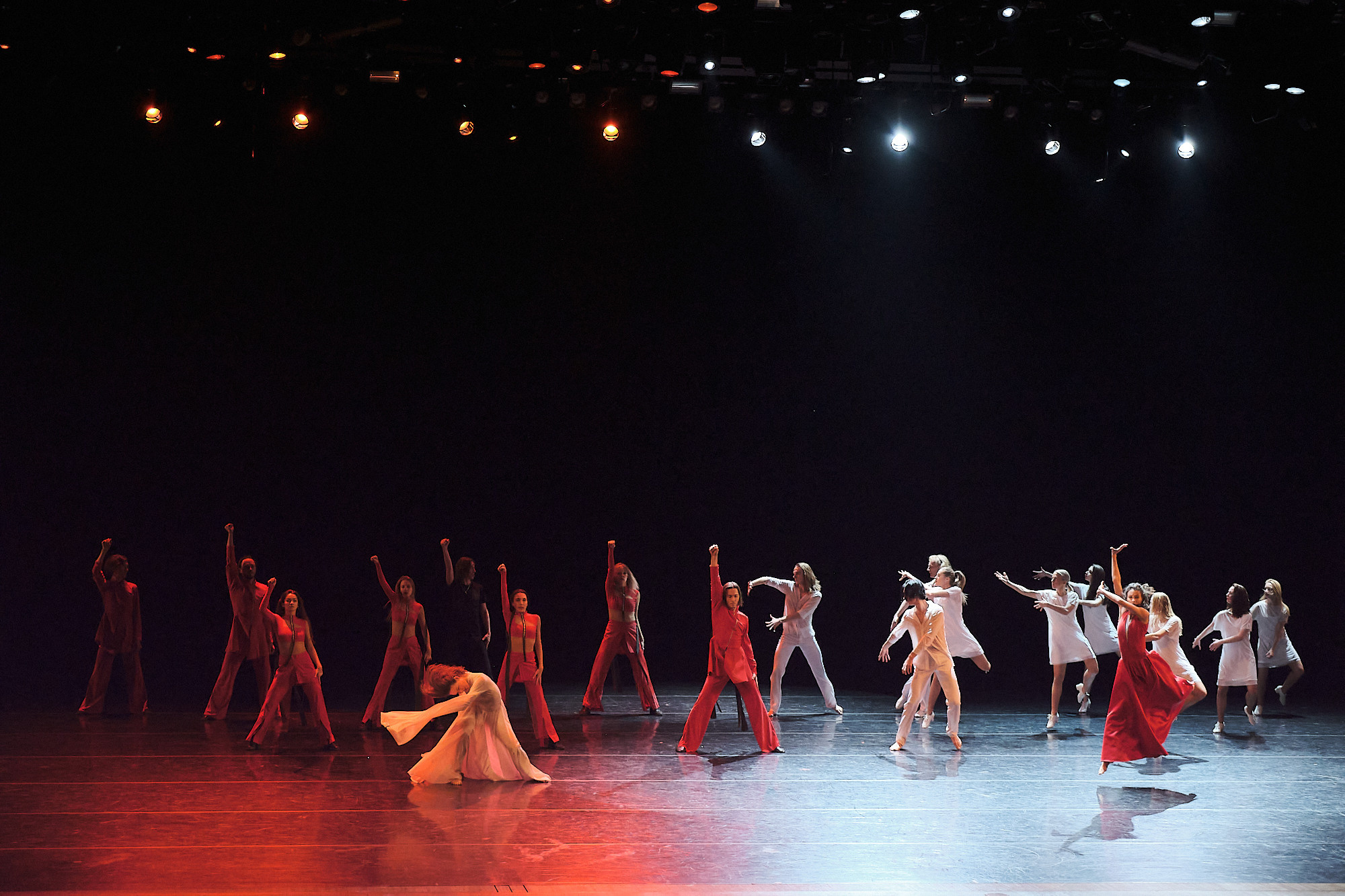 Узники времени, Свободный балет Терешкина