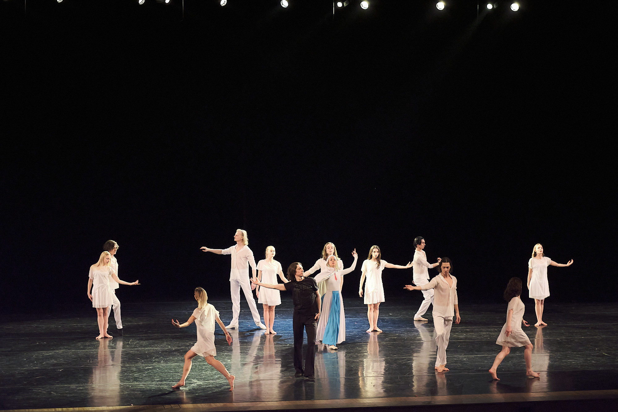 Узники времени, Свободный балет Терешкина