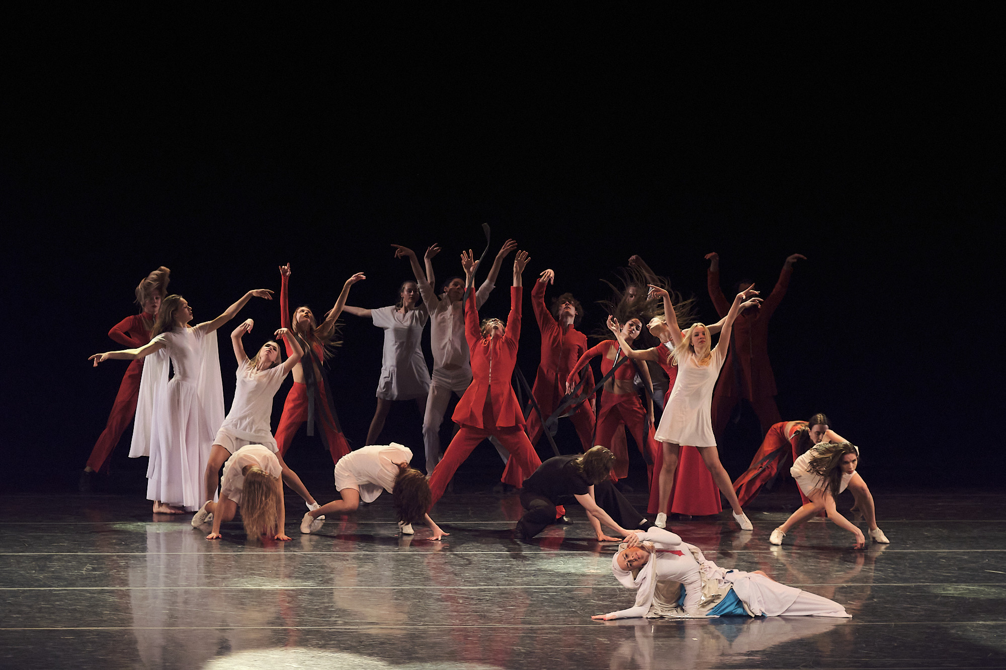 Узники времени, Свободный балет Терешкина