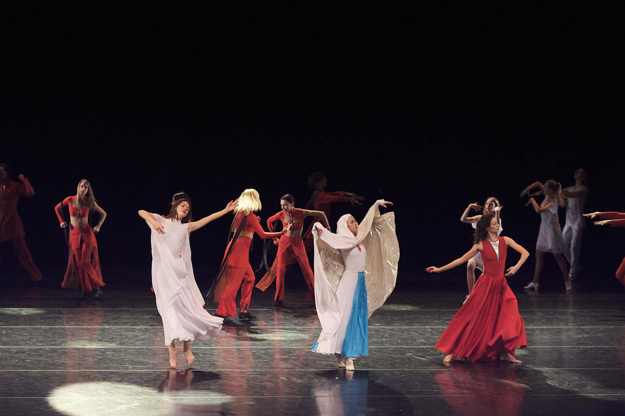 Узники времени, Свободный балет Терешкина