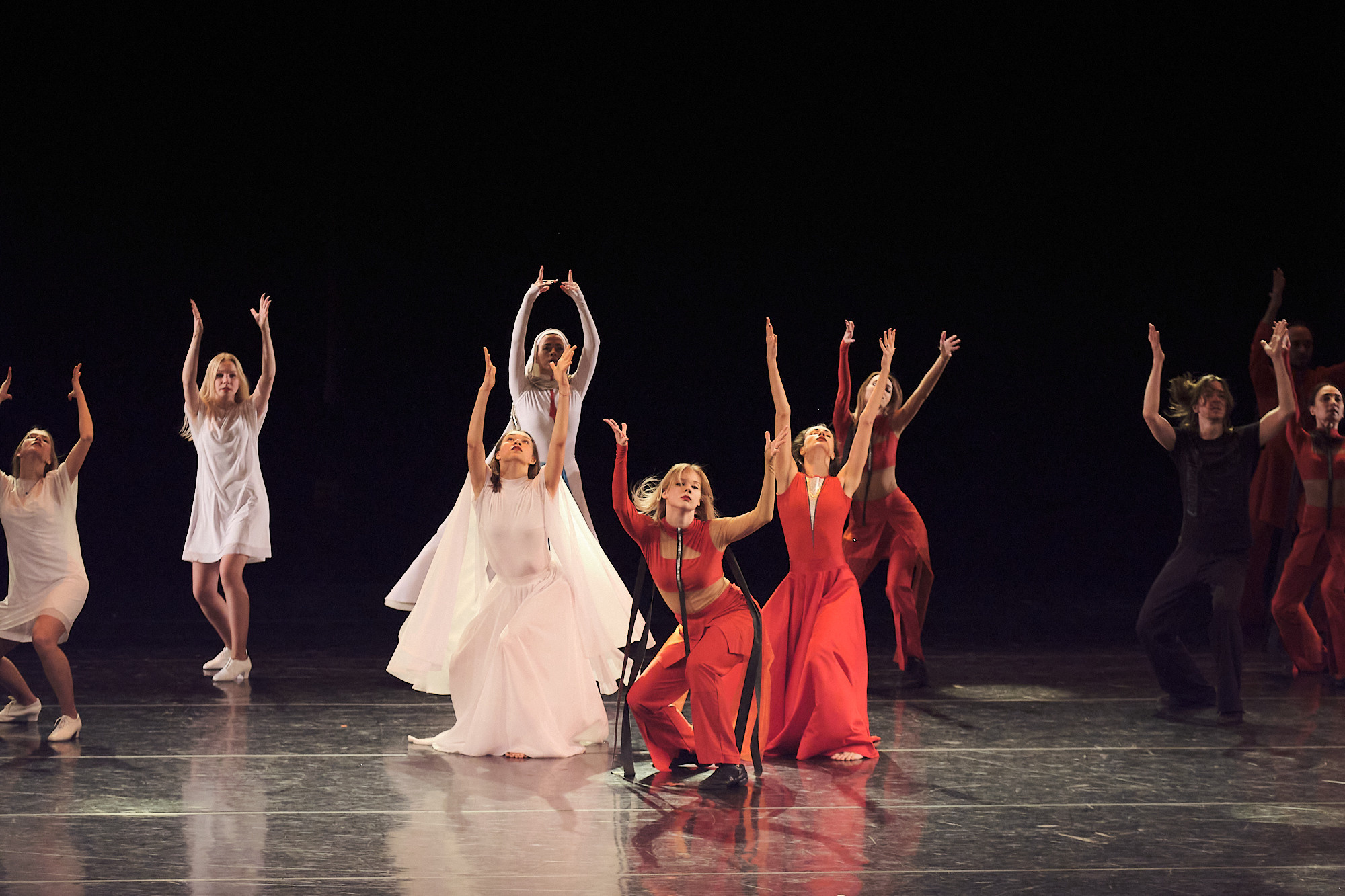 Узники времени, Свободный балет Терешкина