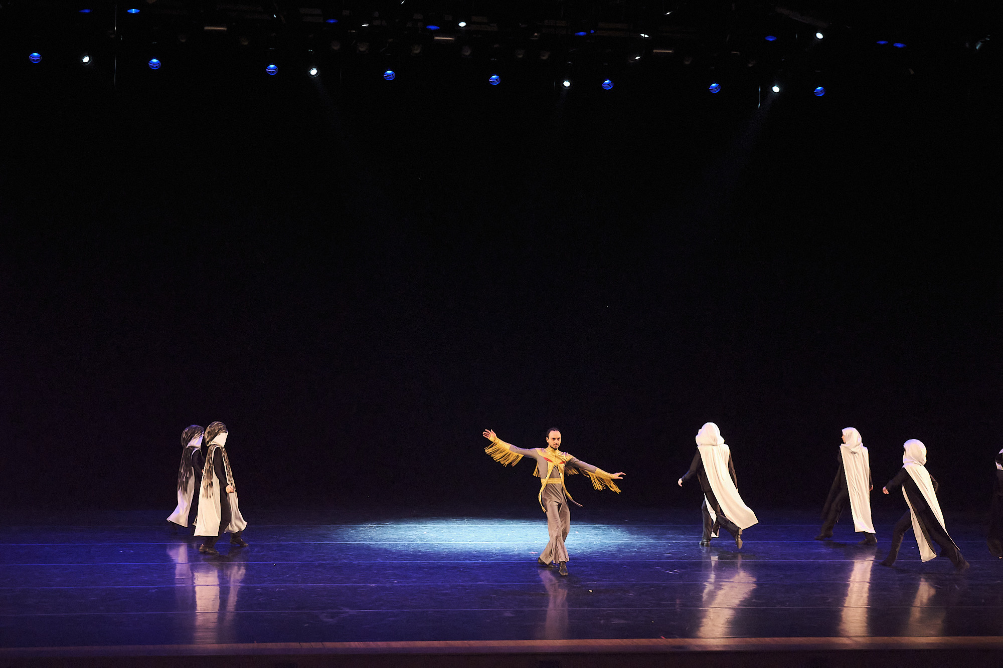 Узники времени, Свободный балет Терешкина