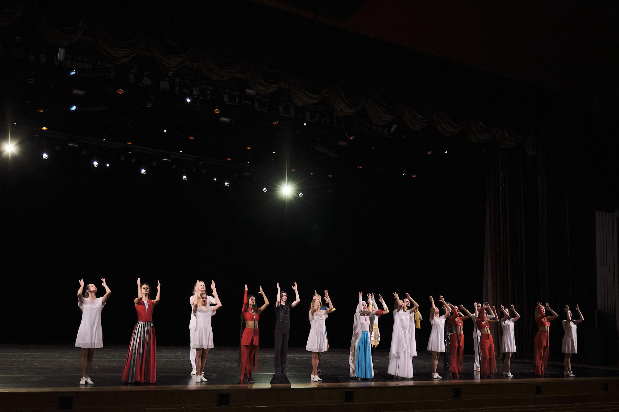 Узники времени, Свободный балет Терешкина