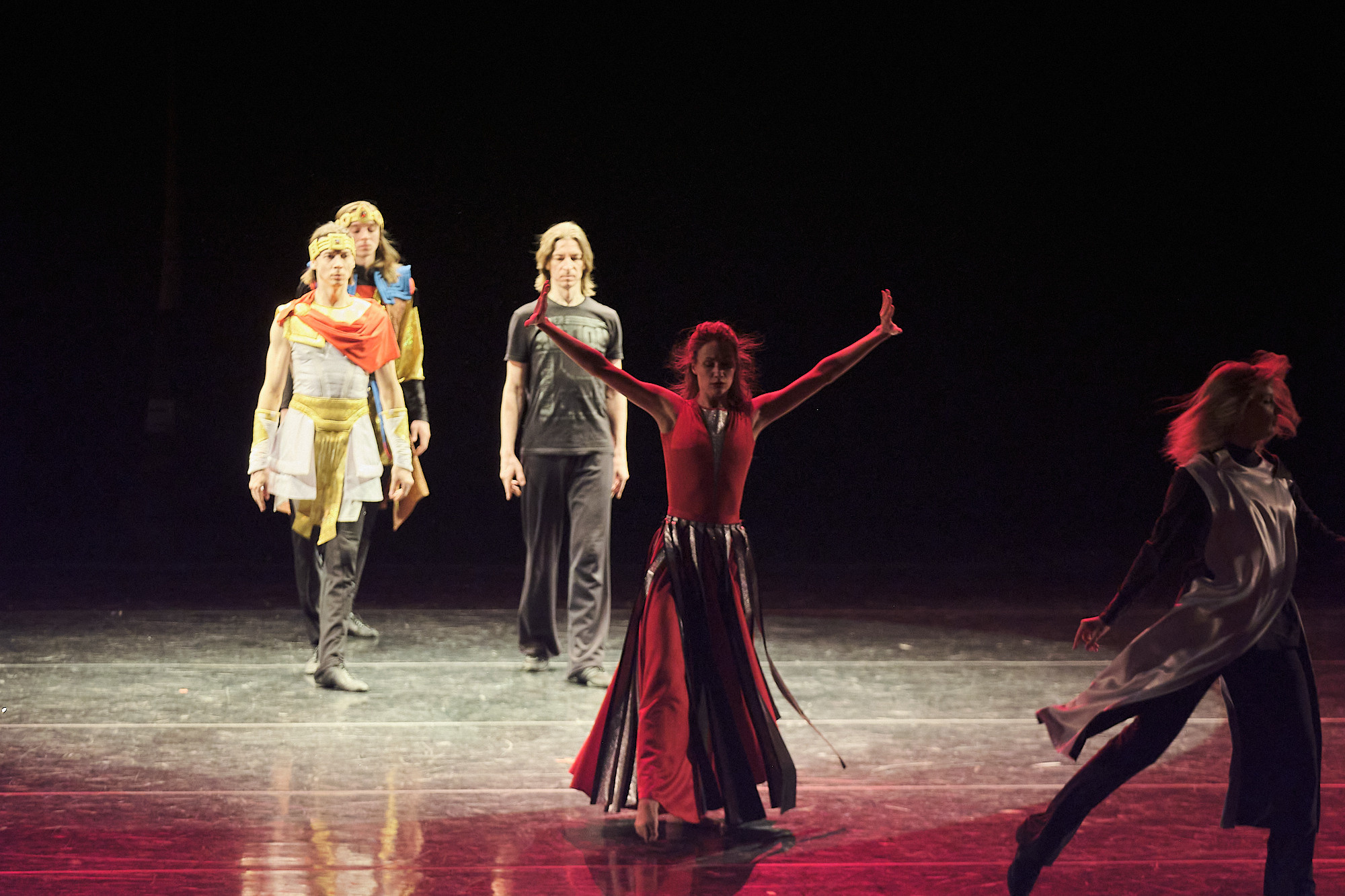 Узники времени, Свободный балет Терешкина