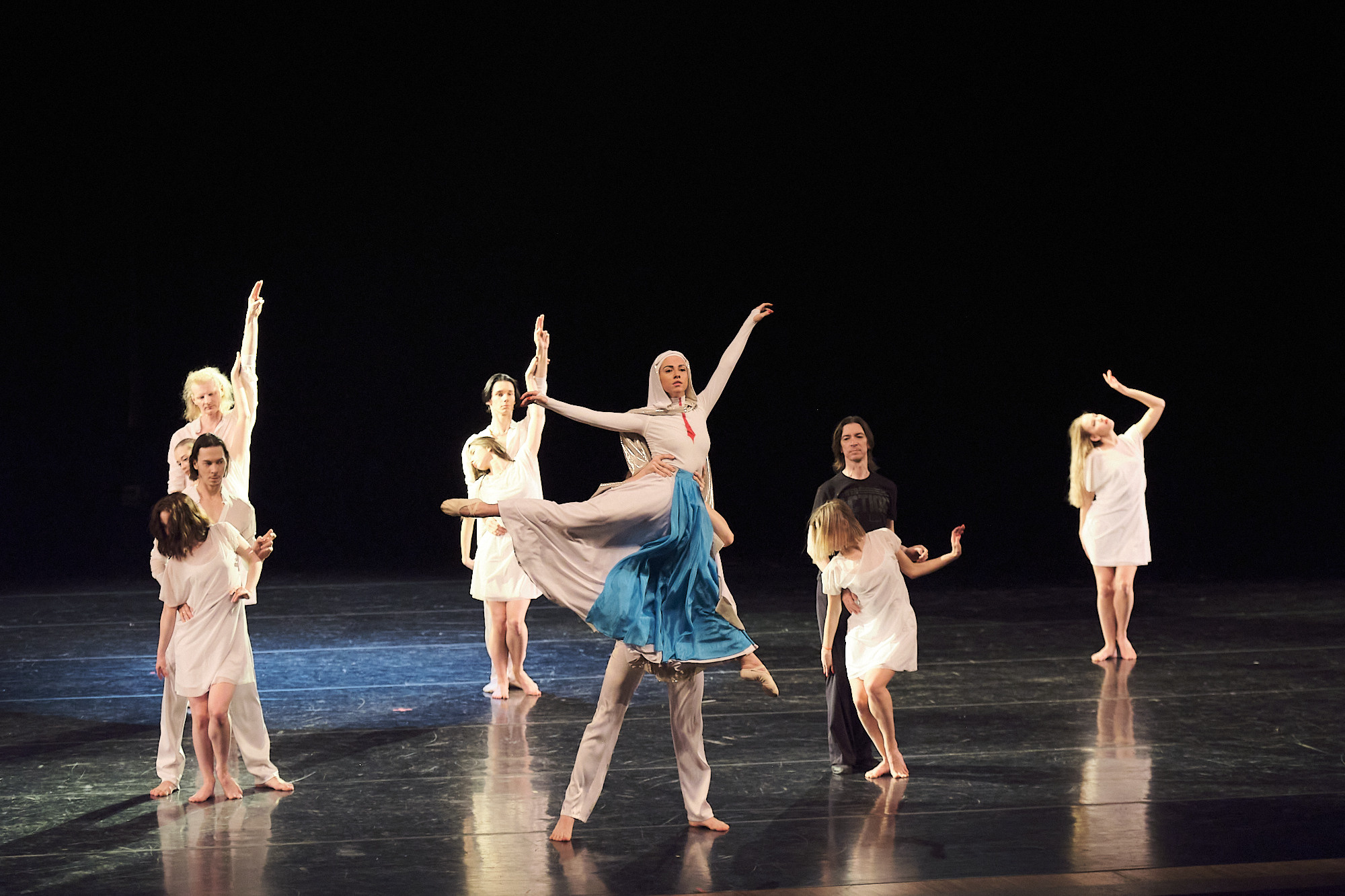 Узники времени, Свободный балет Терешкина