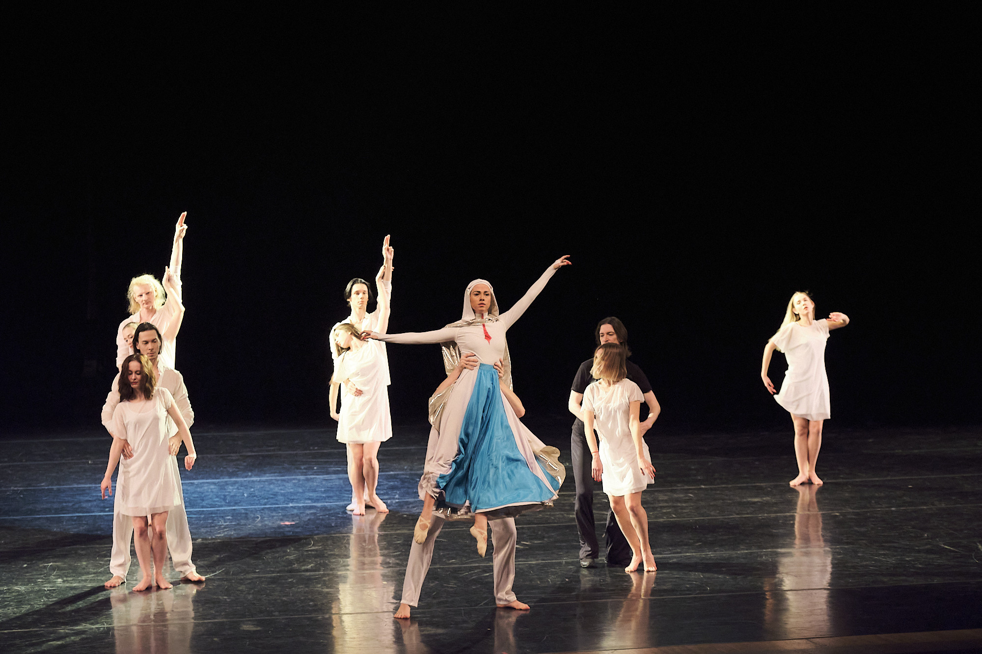 Узники времени, Свободный балет Терешкина