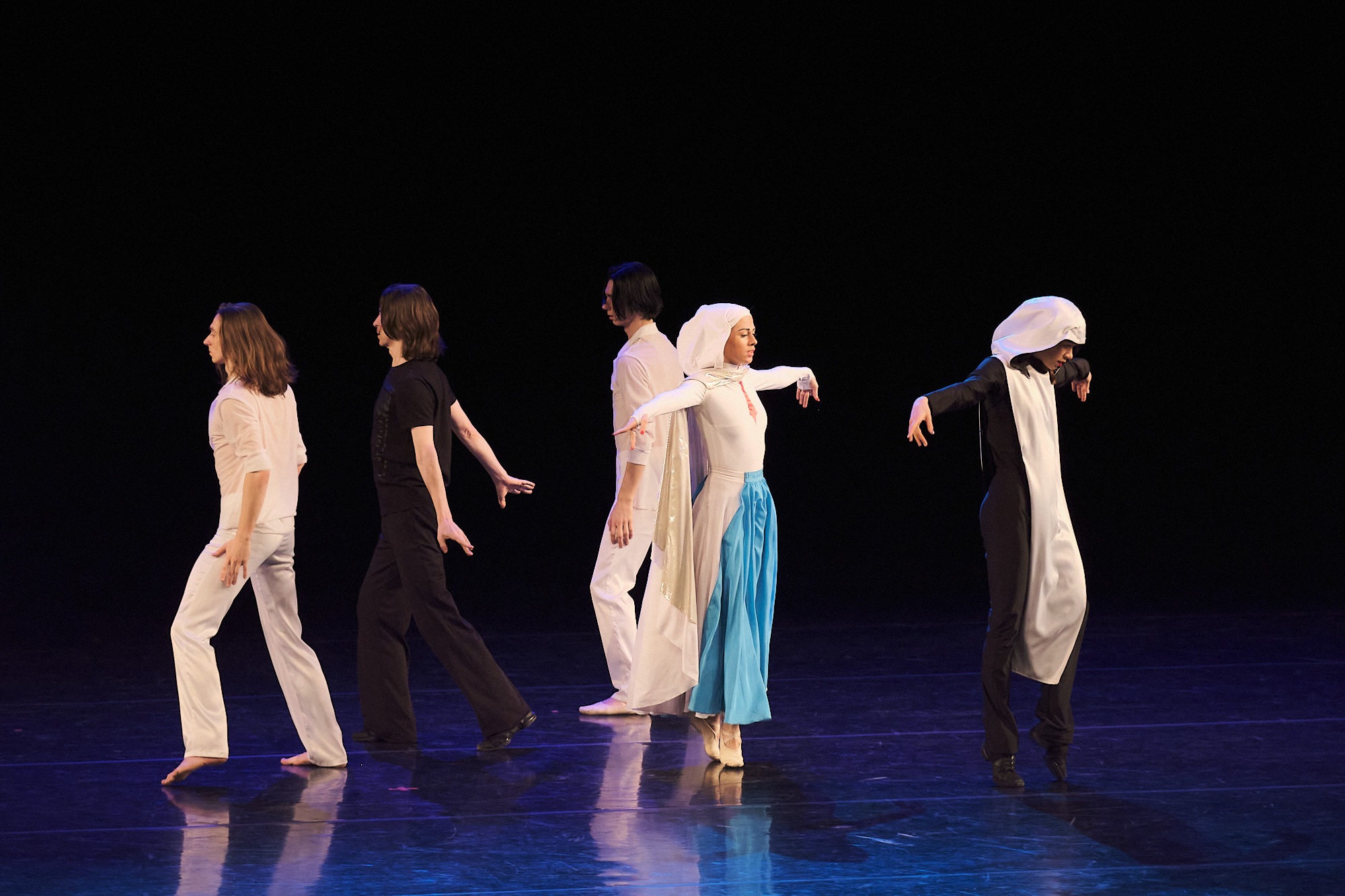 Узники времени, Свободный балет Терешкина