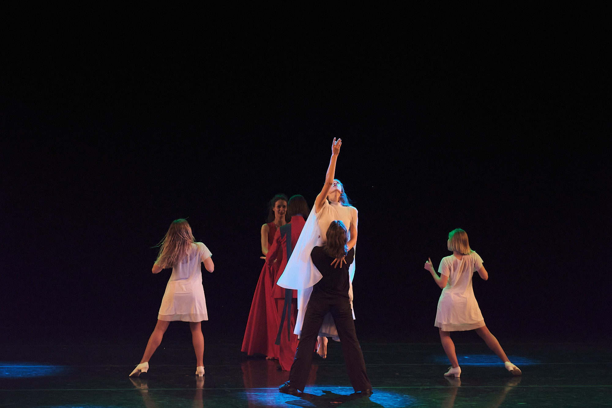 Узники времени, Свободный балет Терешкина