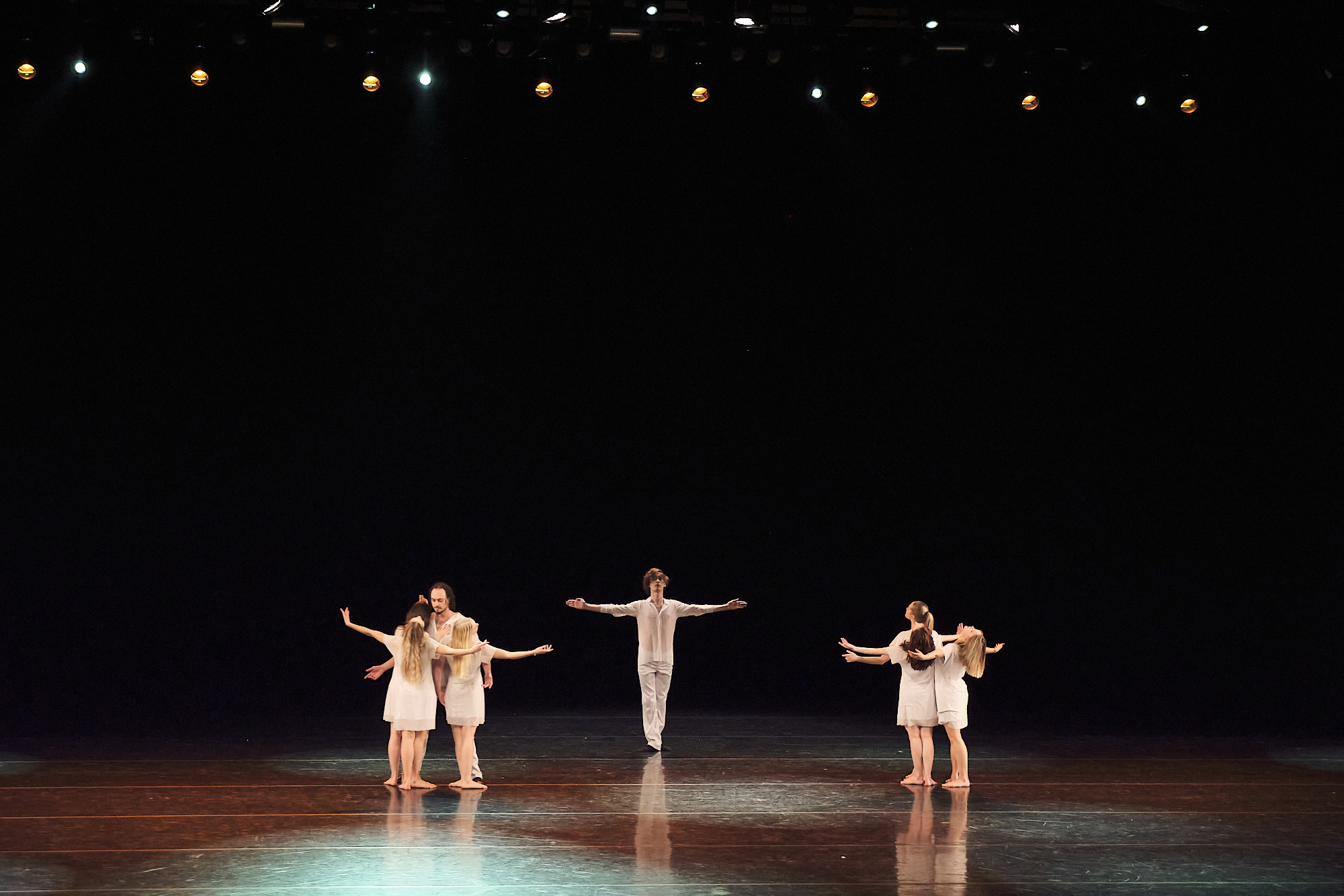 Узники времени, Свободный балет Терешкина