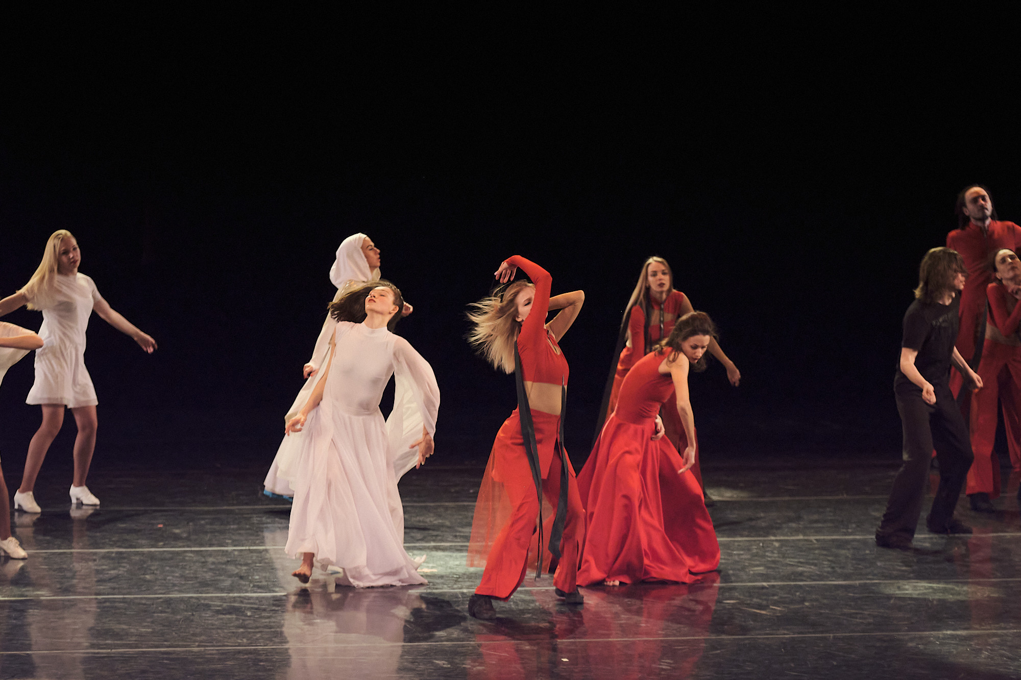 Узники времени, Свободный балет Терешкина