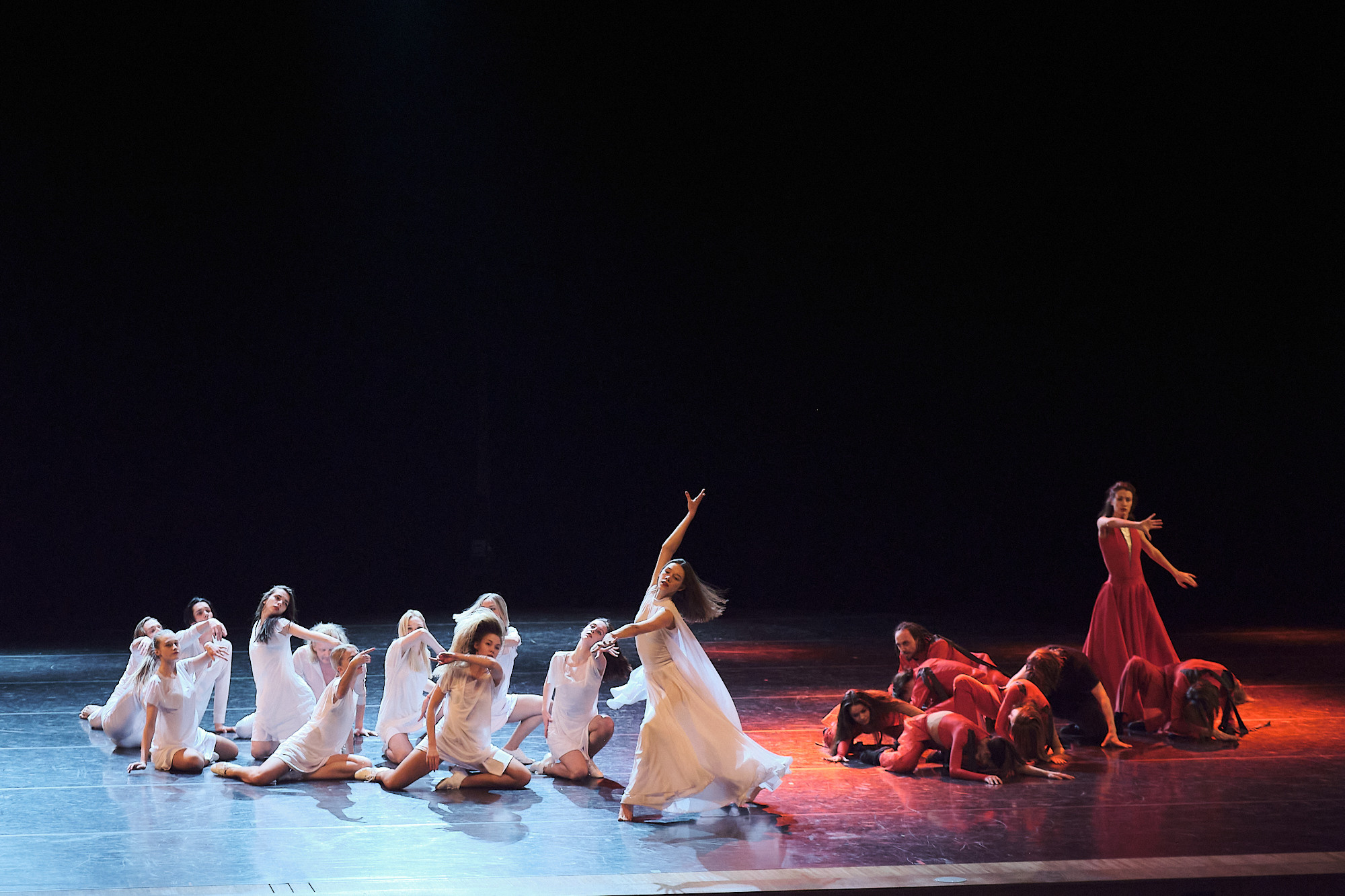 Узники времени, Свободный балет Терешкина