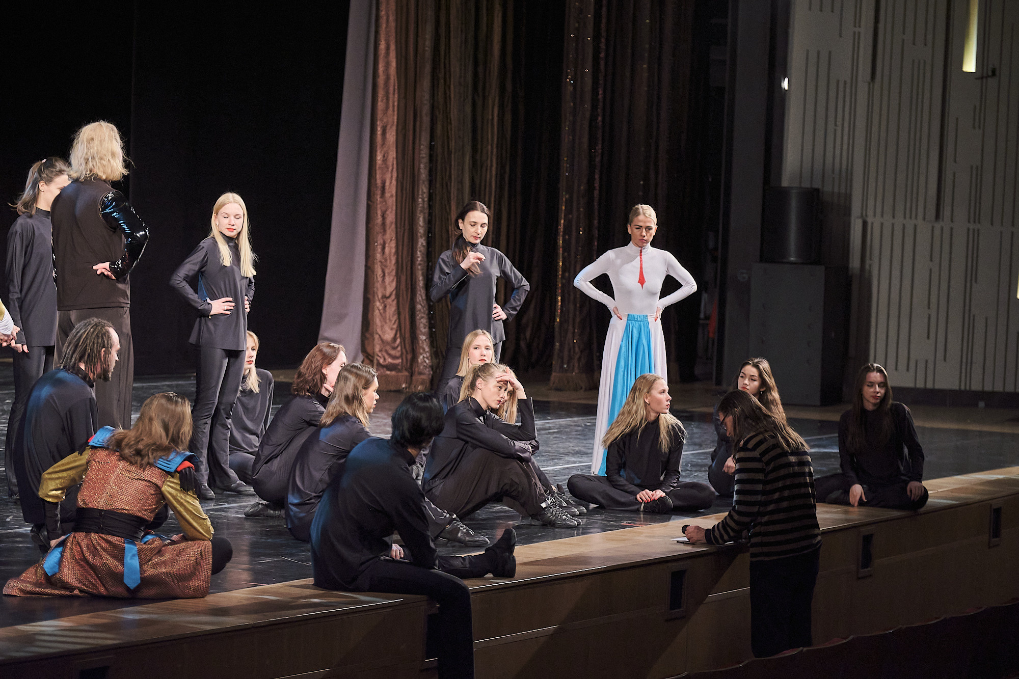 Узники времени, Свободный балет Терешкина