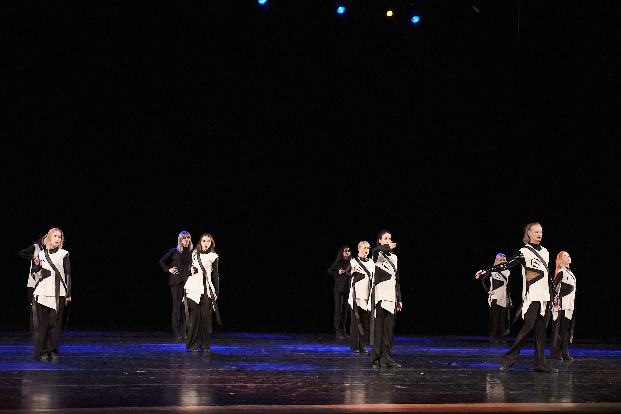 Узники времени, Свободный балет Терешкина