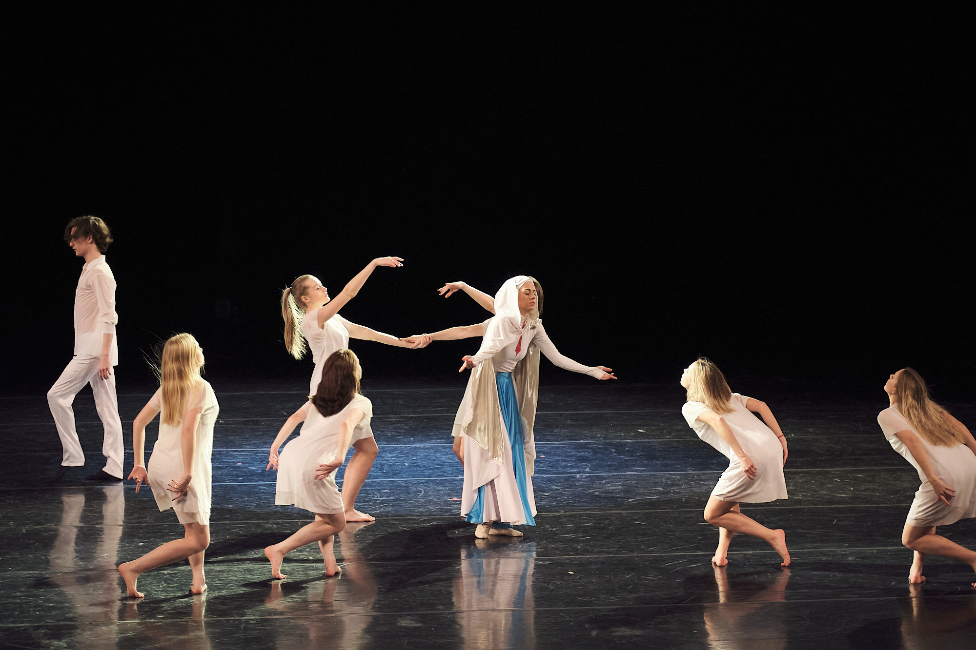 Узники времени, Свободный балет Терешкина