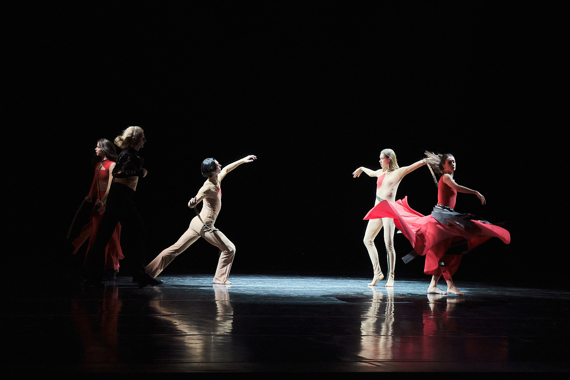 Узники времени, Свободный балет Терешкина