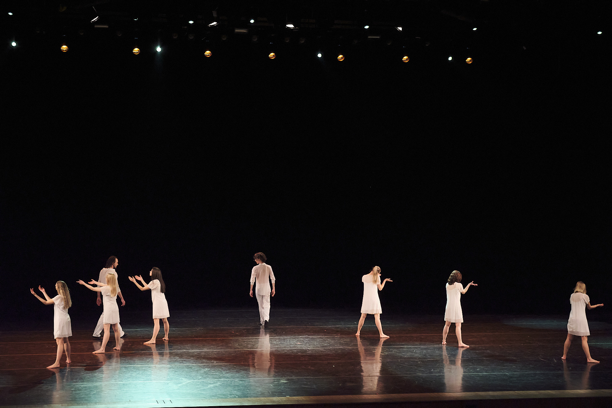 Узники времени, Свободный балет Терешкина