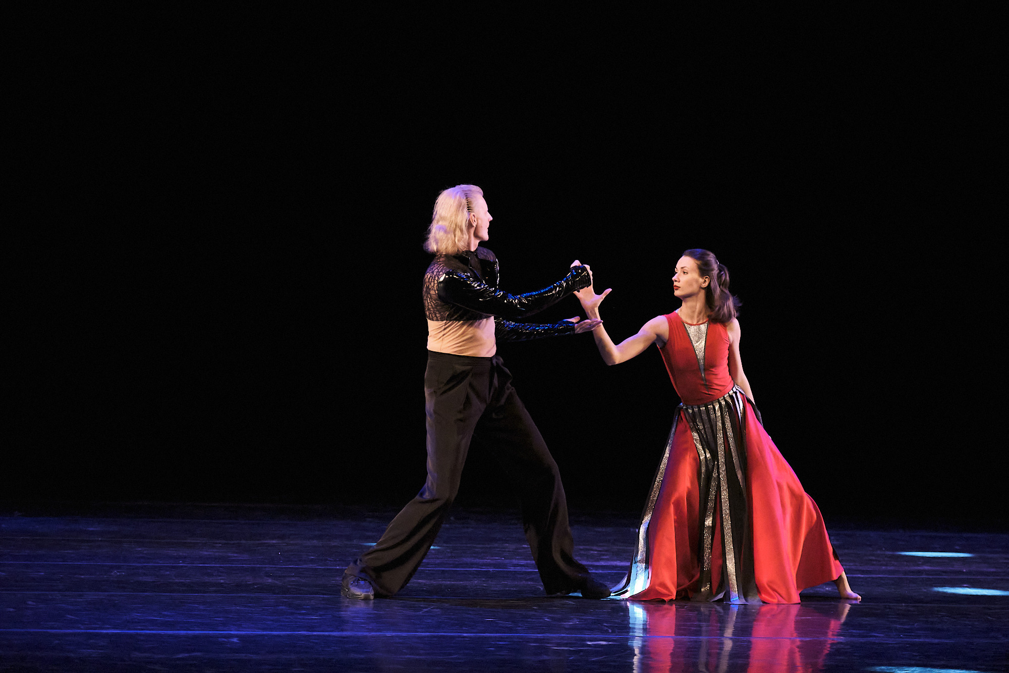 Узники времени, Свободный балет Терешкина