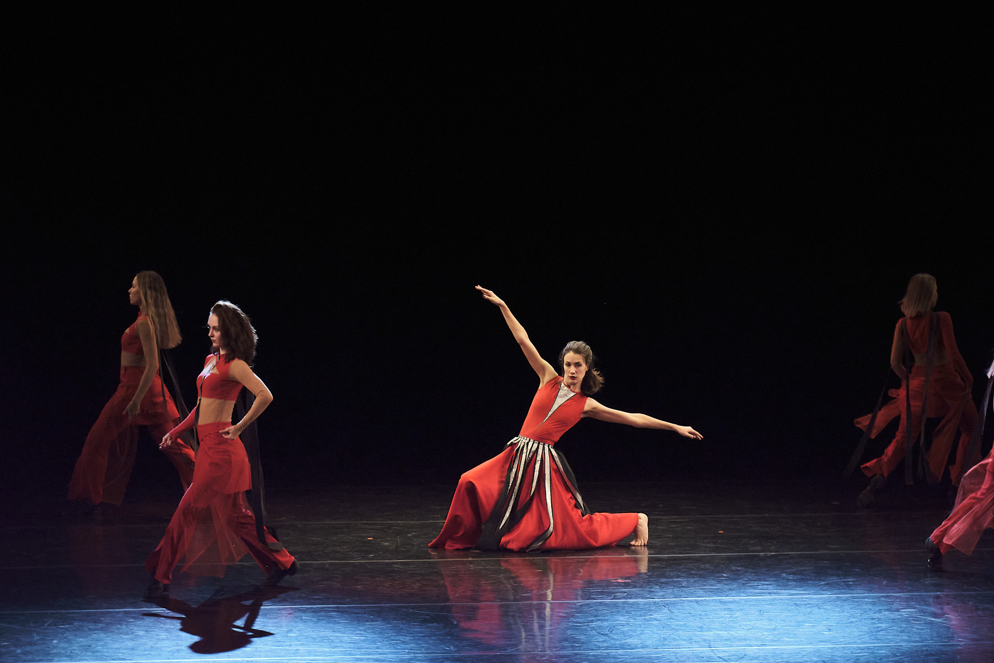 Узники времени, Свободный балет Терешкина